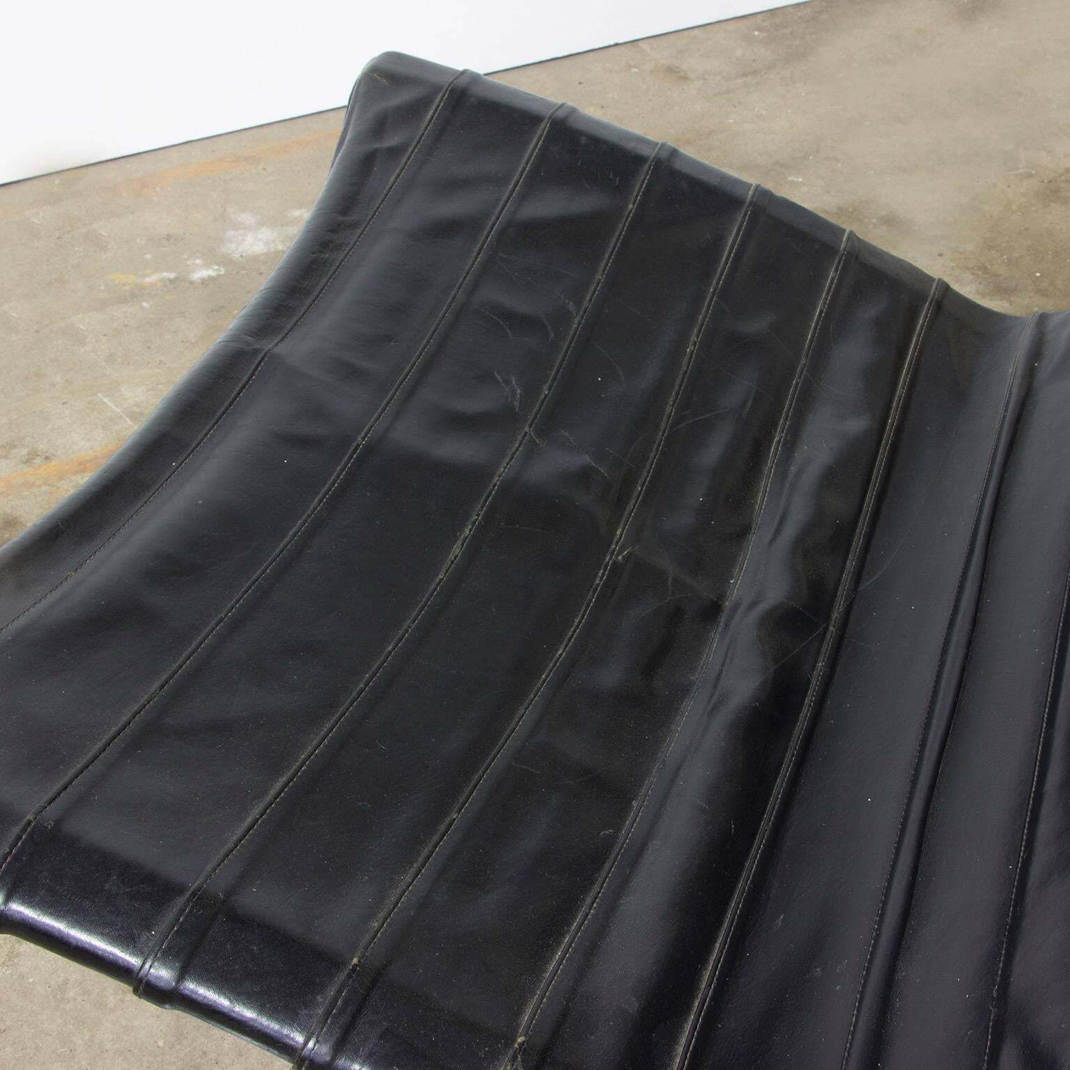 photo for sale 1967, Poul Kjaerholm, Pk 20, Early Kold Kristensen In Original 1st Black Leather