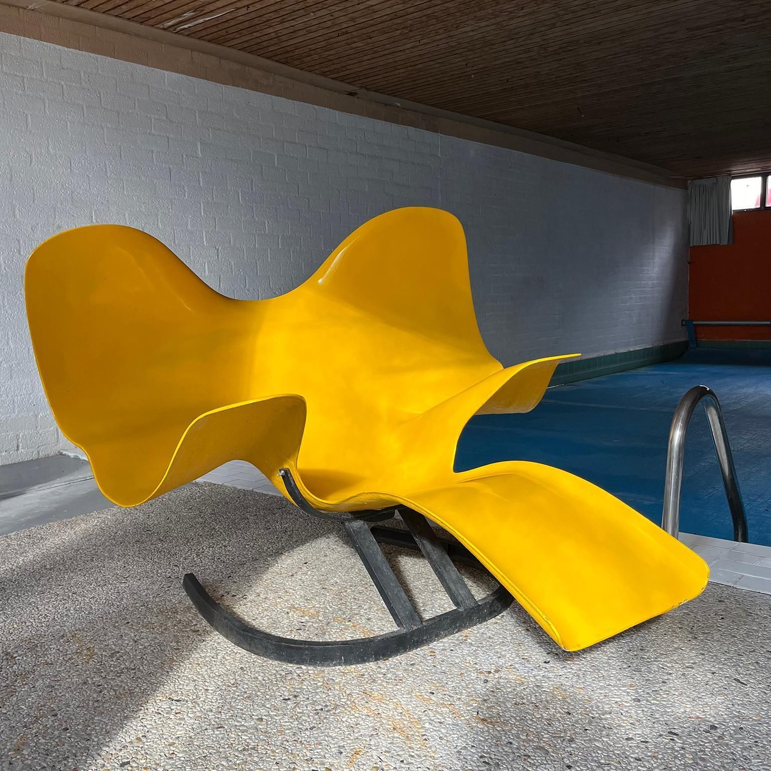 14929.0 1966, Elephant Chair By Bernard Rancillac Yellow With Black Base Limited Edition photo