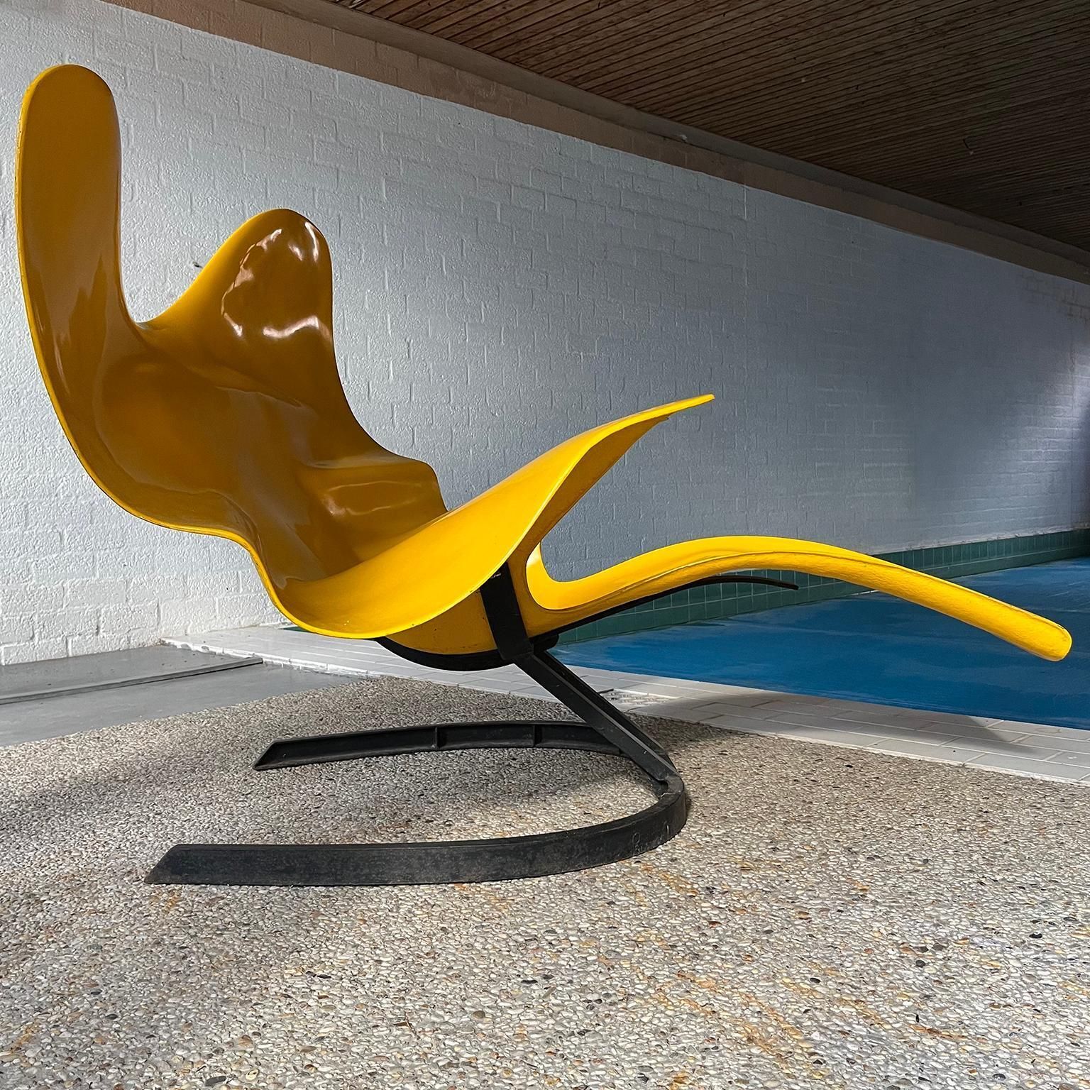 photo buy 1966, Elephant Chair By Bernard Rancillac Yellow With Black Base Limited Edition
