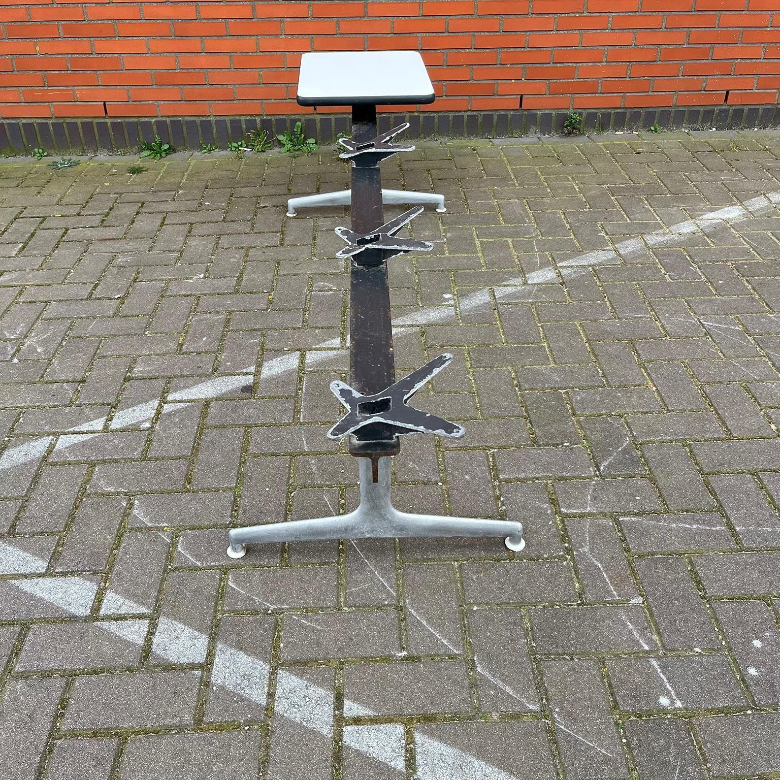 Tandem Eames For Herman Miller For Three Shells And A Table Top photo 1723.0