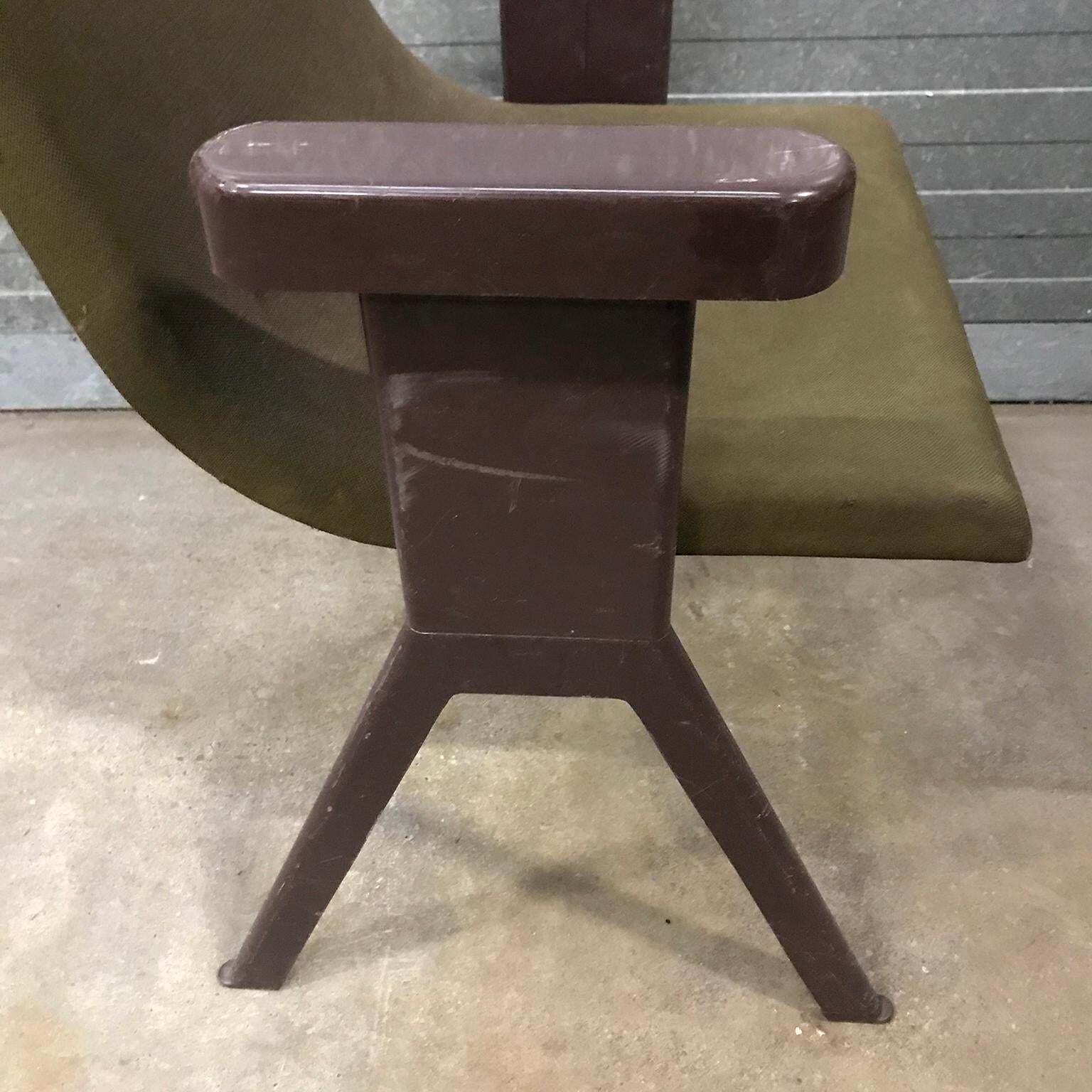 810.0 1970, Ettore Sottsass For Olivetti Synthesi In Brown Plastic photo