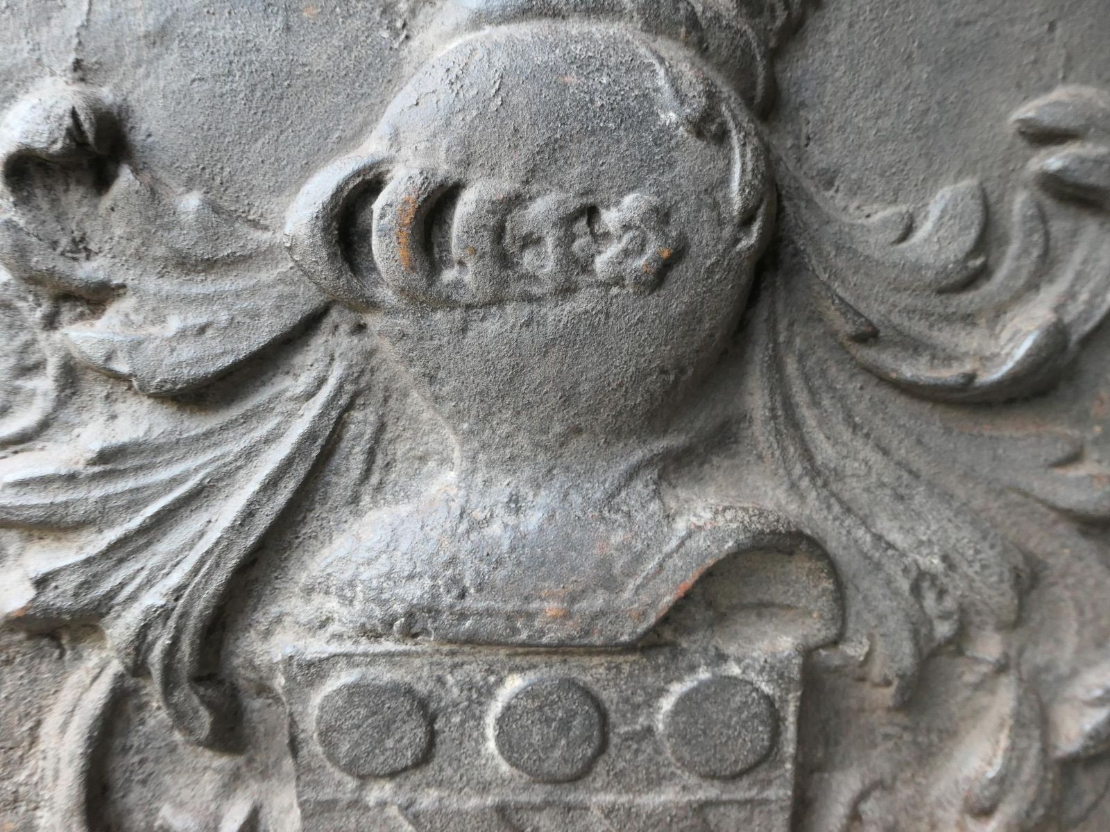 French Louis XIV Style 'Coat Of Arms' Fireback / Backsplash photo buy