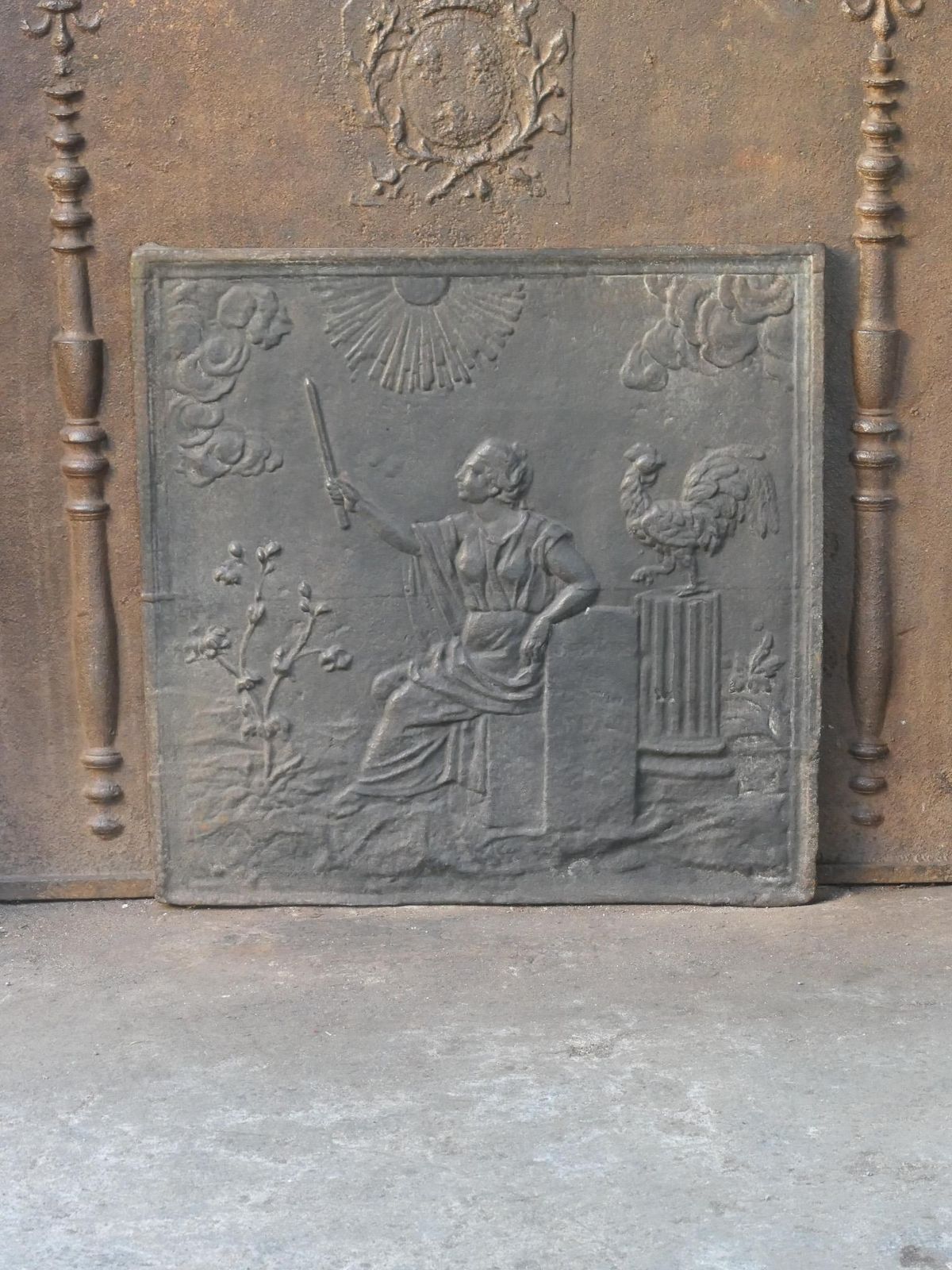 Aurora, Goddess Of The Dawn, Fireback / Backsplash, 19th Century photo Home Fixtures