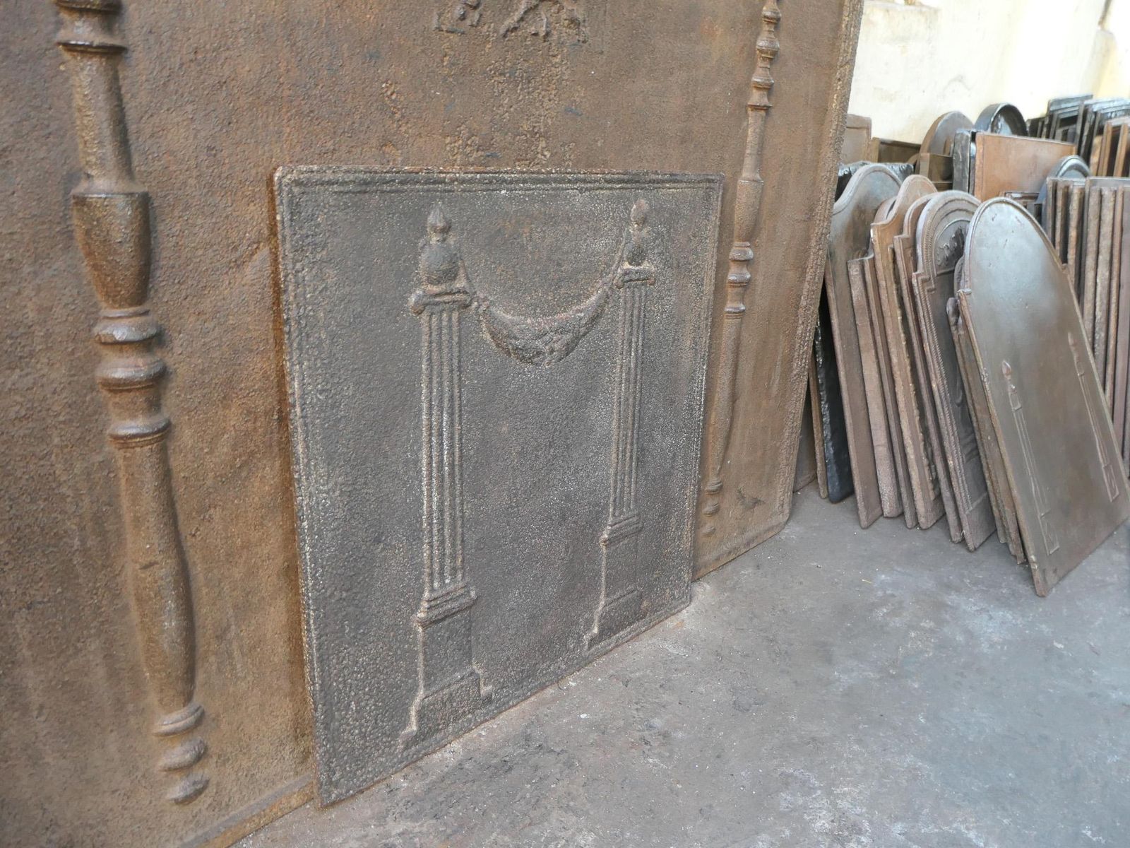 Home Fixtures Antique French 'Pillars Of Freedom' Fireback / Backsplash, 18th   19th C. photo