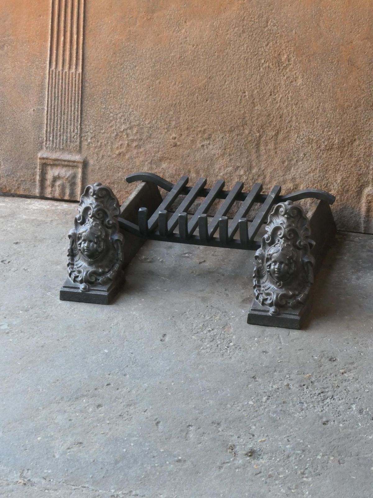 French Louis XV Period Fireplace Grate Or Fire Basket, 18th Century photo 405.0