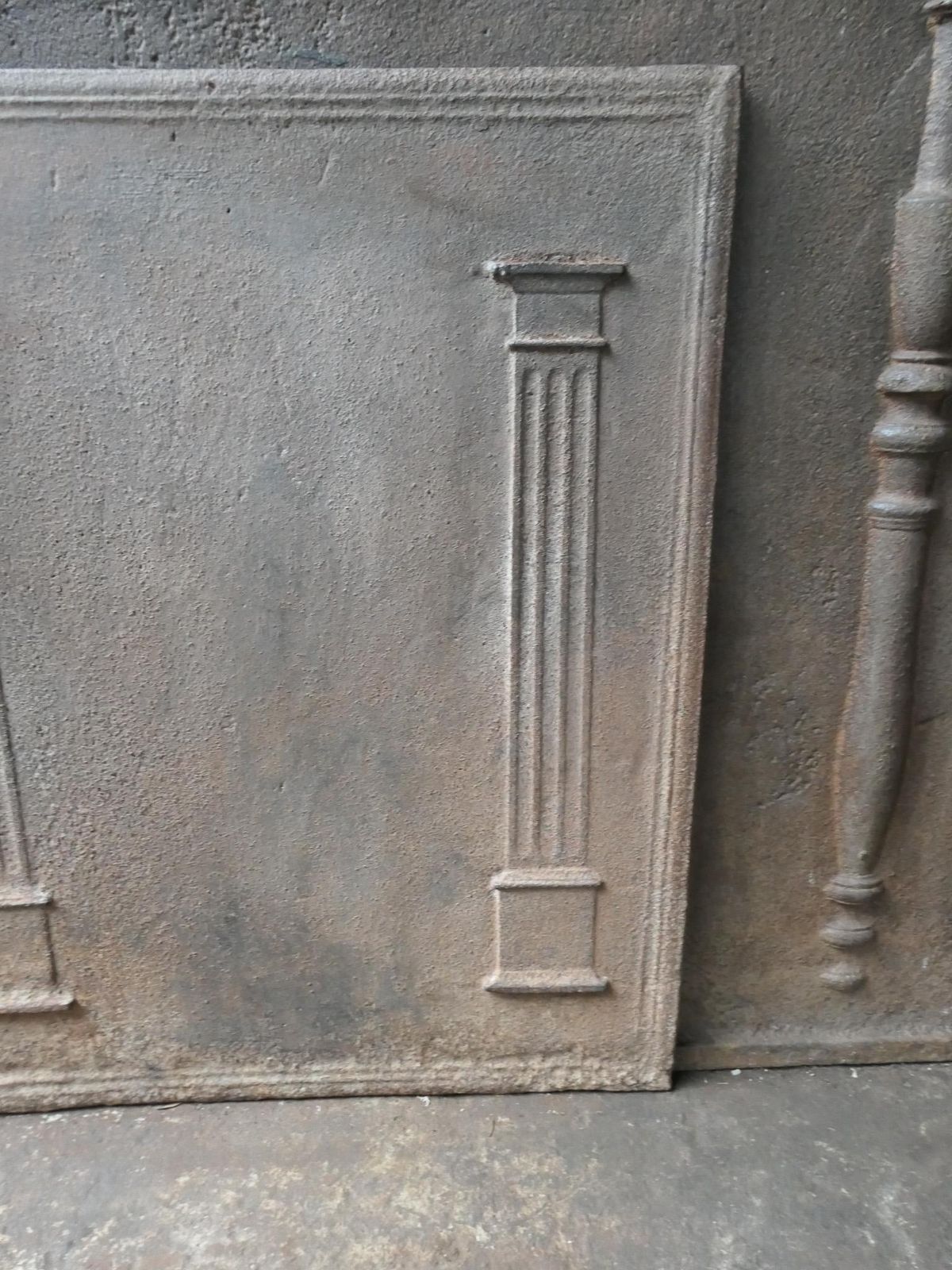 Antique French 'Pillars Of Freedom' Fireback / Backsplash, 18th   19th C. photo vinterior