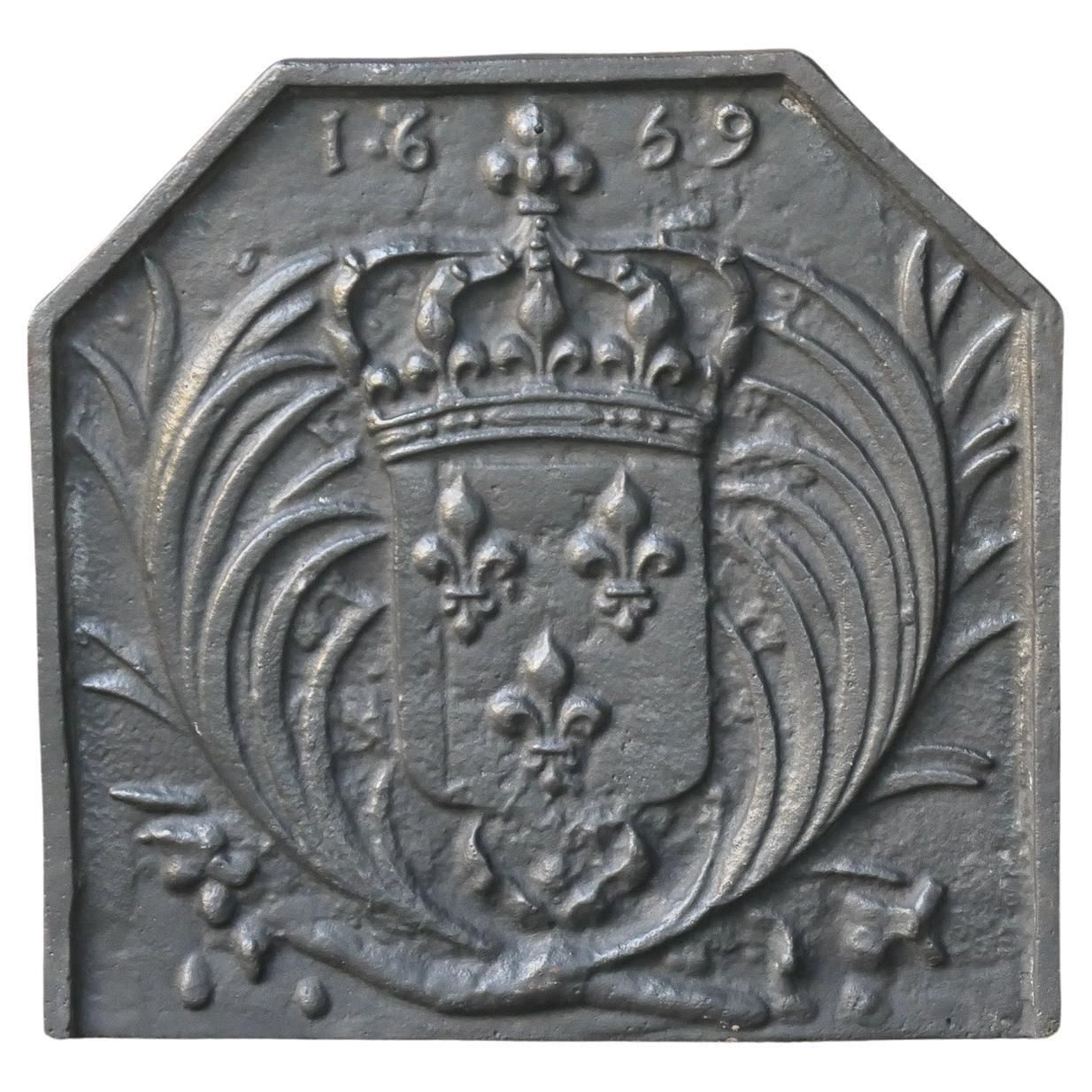 French Louis XIV Style 'Arms Of France' Fireback / Backsplash