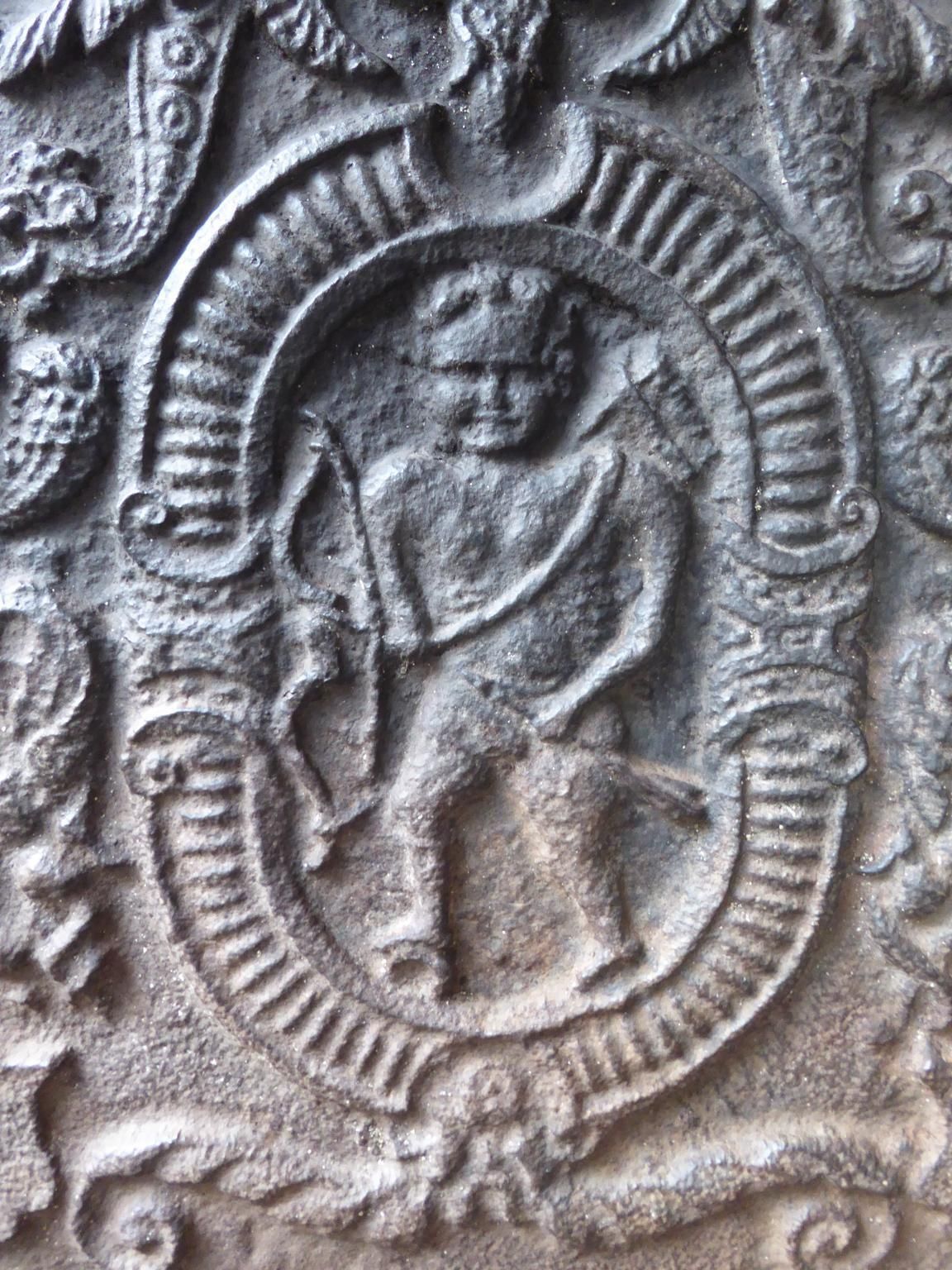 French Louis XIV Style 'Arms Of France' Fireback / Backsplash photo vinterior