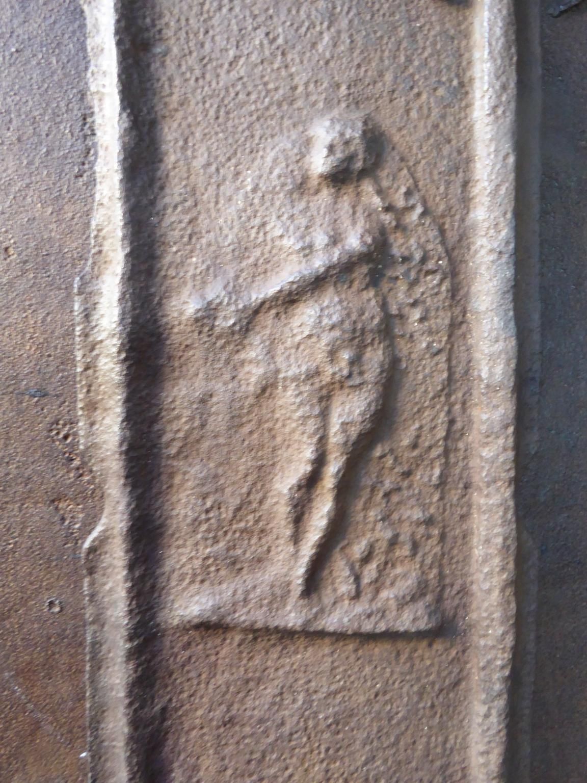 16th Century German Gothic Fireback / Backsplash photo vinterior