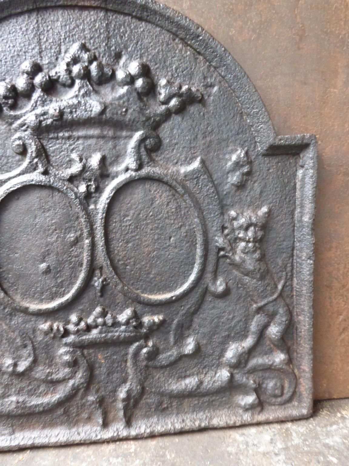 17th Century French Louis XIV Fireback / Backsplash photo vinterior