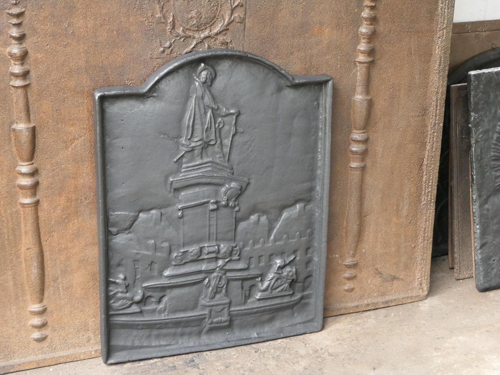 19th 20th Century French 'D'artagnan' Fireback photo Home Fixtures