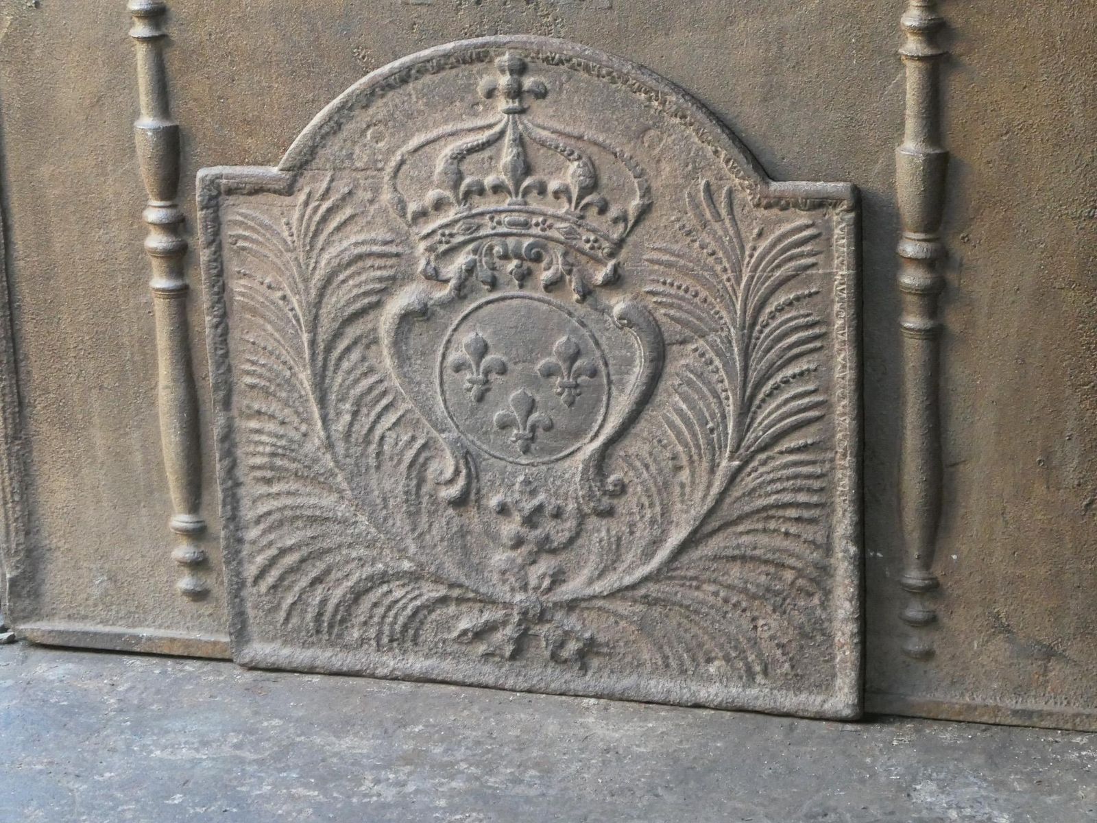 18th Century French Louis XV 'Arms Of France' Fireback / Backsplash photo 593.0