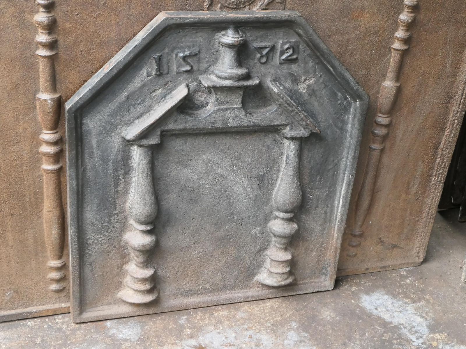 French Louis XIV Style 'Coat Of Arms' Fireback / Backsplash, 20th Century photo buy