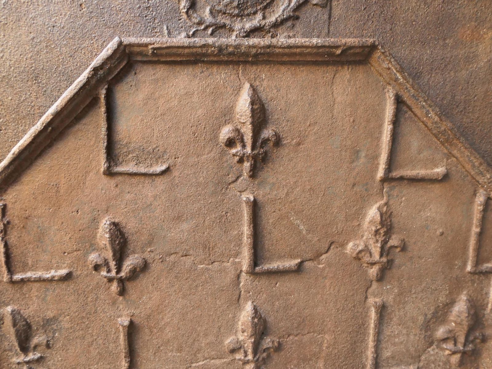 Antique French Louis XIV 'Fleur De Lys' Fireback / Backsplash, 17th Century photo buy