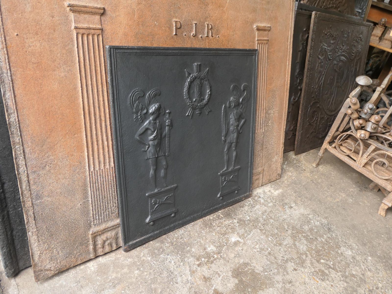 photo vinterior Antique French Neoclassical Fireback / Backsplash, 18th   19th Century