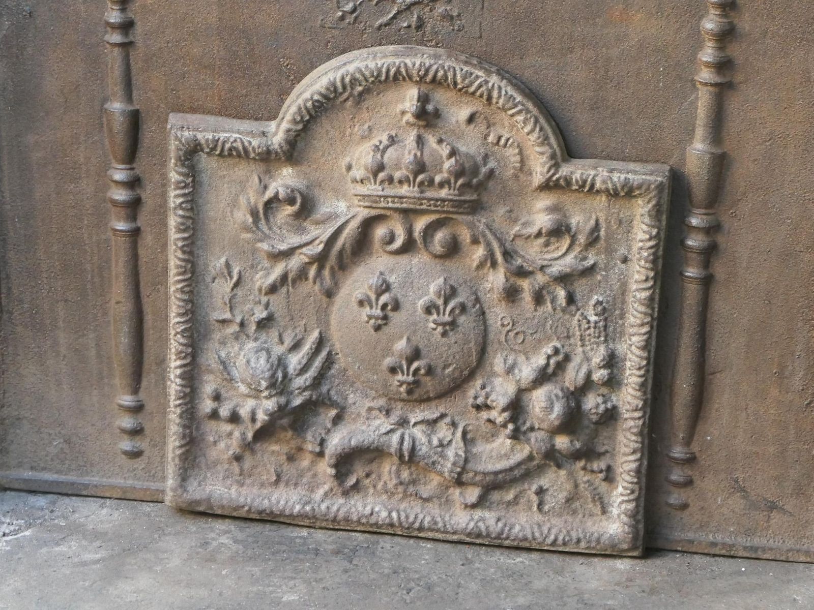 18th Century French Louis XV 'Arms Of France' Fireback / Backsplash photo 832.0