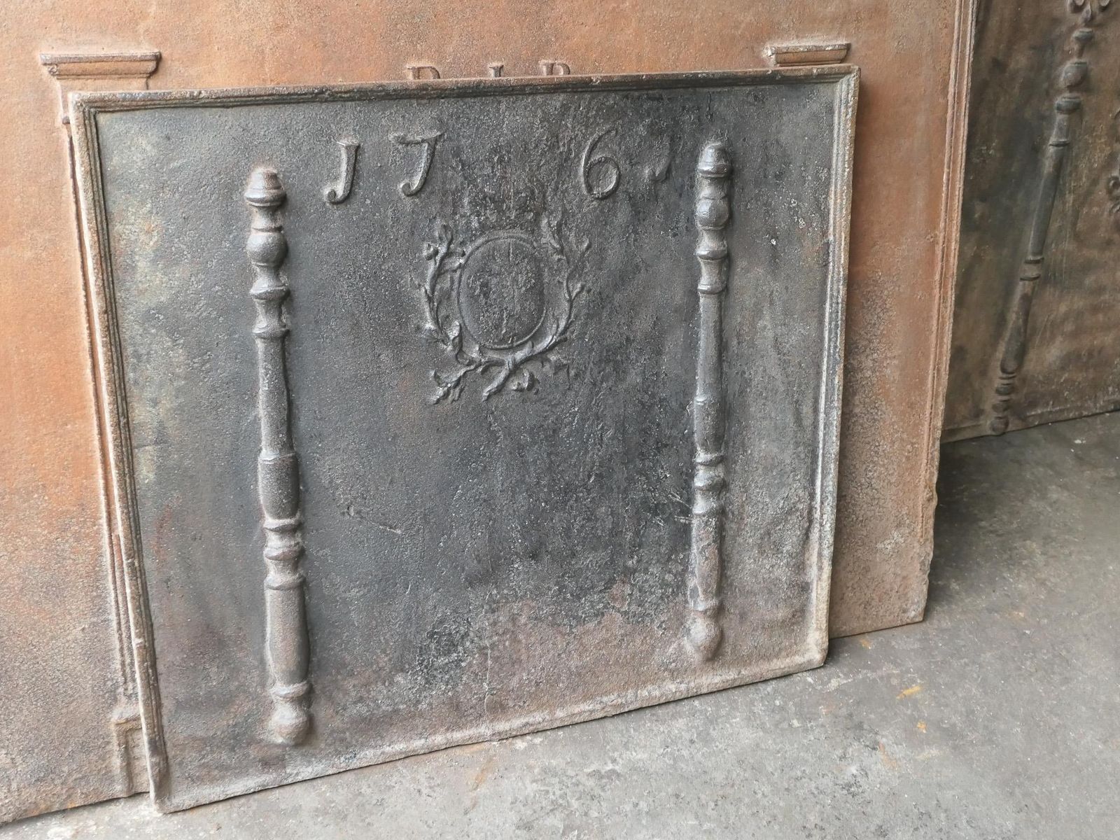 French Louis XV 'Arms Of France' Fireback / Backsplash, 18th Century photo 849.0