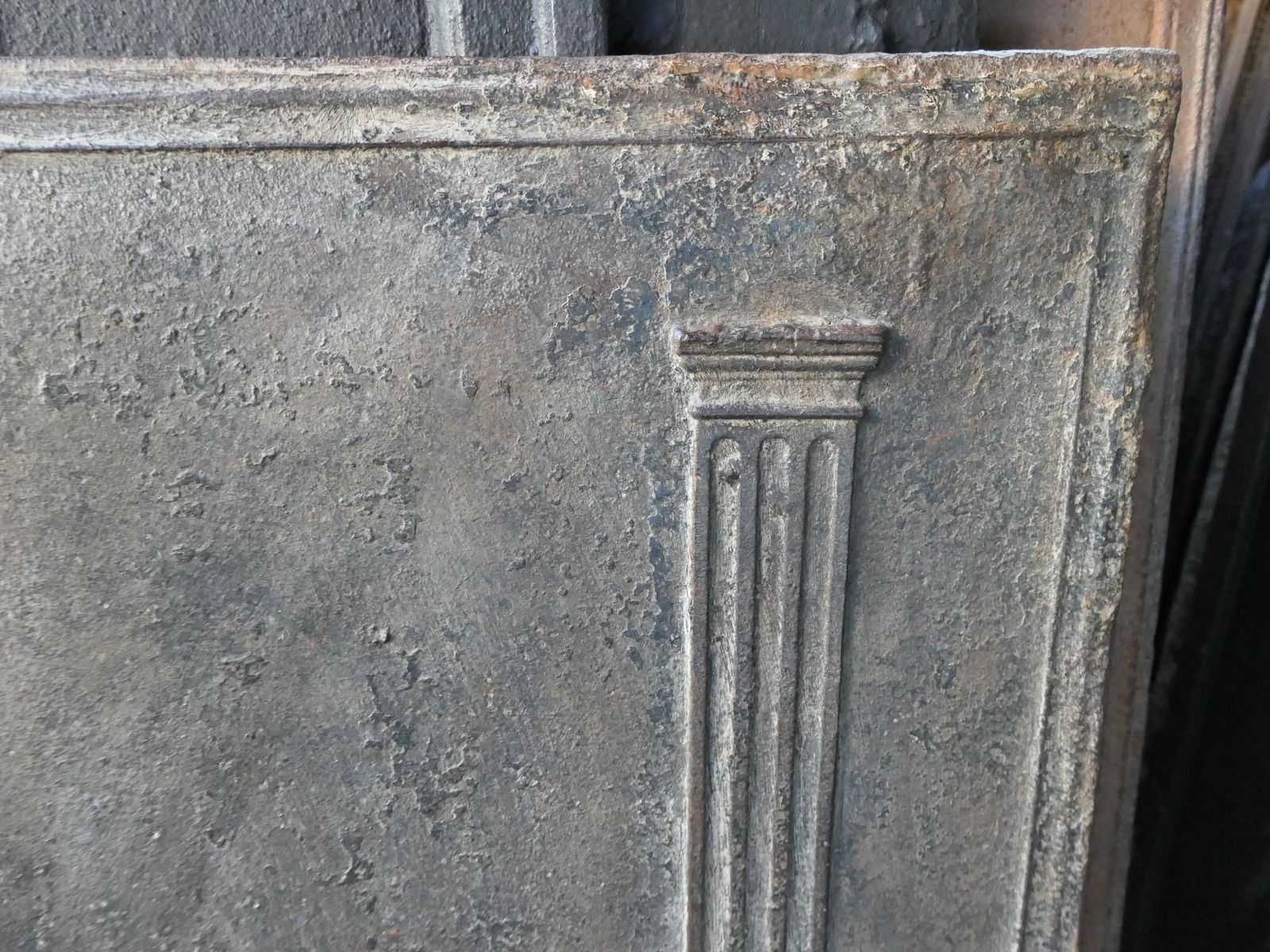 photo furniture Antique French Neoclassical 'Pillars Of Freedom' Fireback / Backsplash
