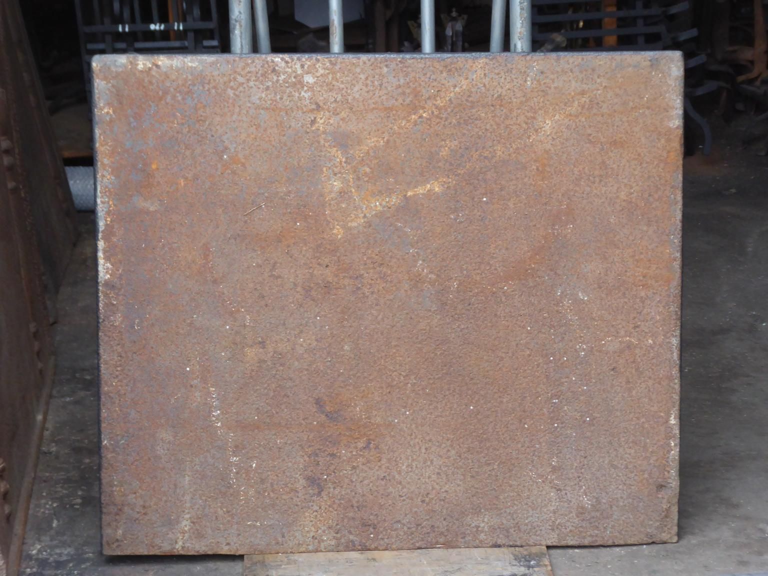 Home Fixtures 18th Century French Fireback / Backsplash Pillars With Medieval Ihs Monogram photo
