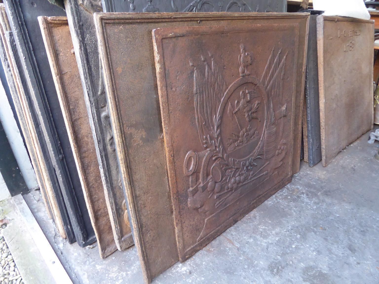 photo furniture Antique Fireback / Backsplash With An Allegory Of France, 19th Century