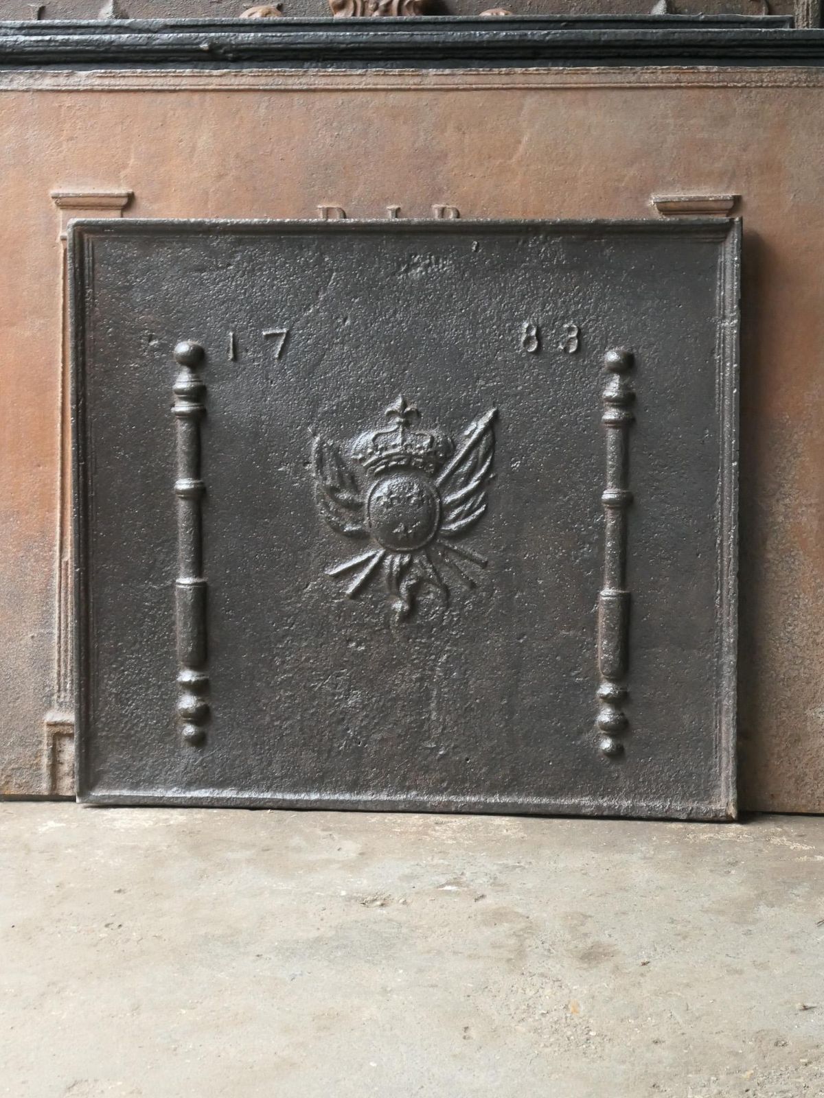 18th Century French Louis XV 'Arms Of France' Fireback / Backsplash photo furniture