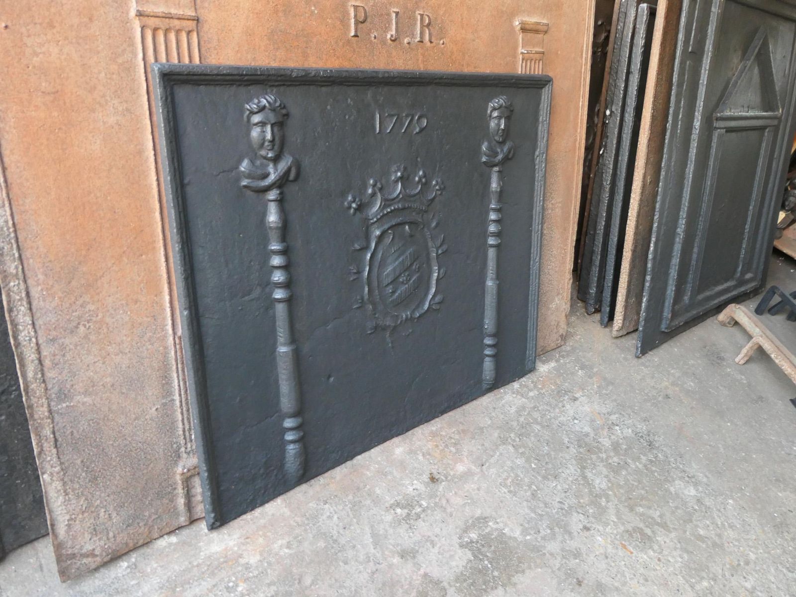 photo buy 18th Century French Louis XV 'Coat Of Arms' Fireback / Backsplash, Dated 1779