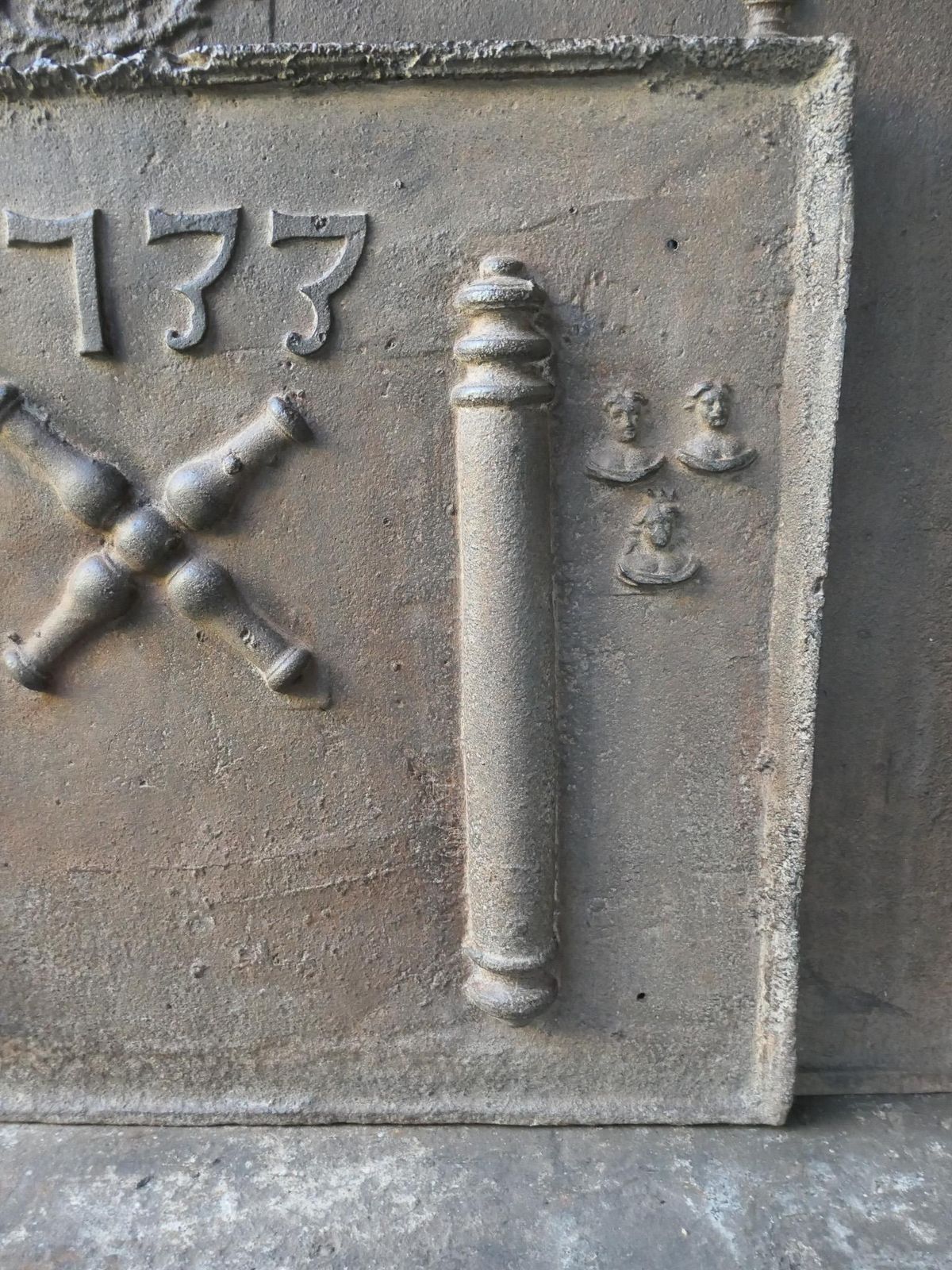 1258.0 18th C. Louis XIV 'Pillars With Saint Andrew's Cross' Fireback / Backsplash photo