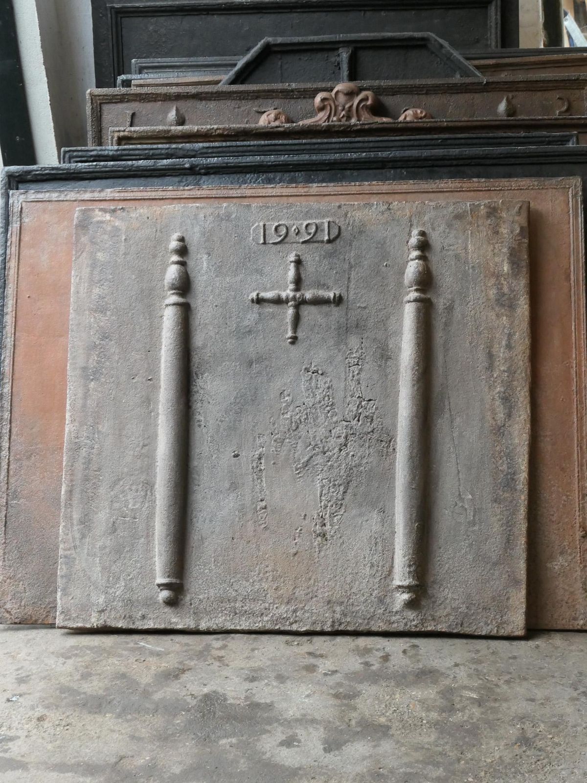 Antique Louis XIV 'Pillars With Saint Andrew's Cross' Fireback / Backsplash photo furniture