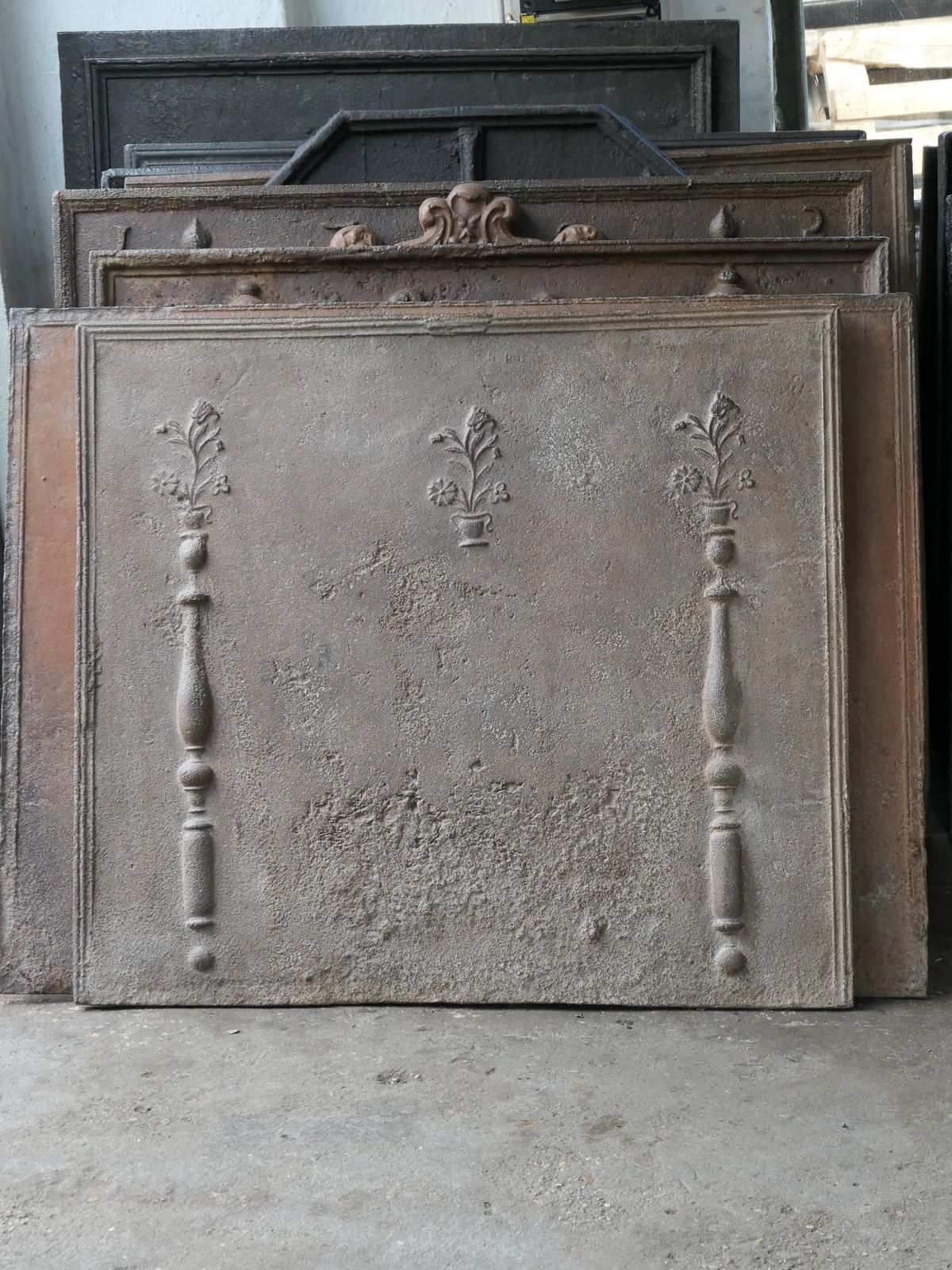 Large French Louis XV Period Fireback / Backsplash, 18th Century photo furniture