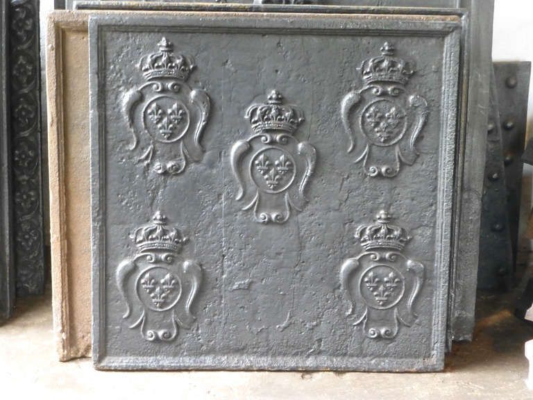Magnificent 18th C. Fireback / Backsplash With Five Coats Of Arms Of France photo furniture