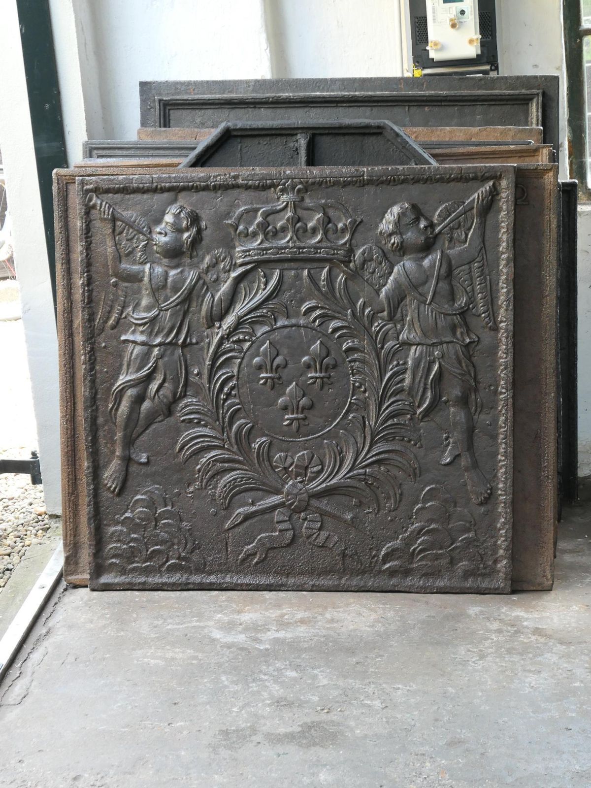 Antique French Louis XV Arms Of France Fireback / Backsplash, 18th Century photo furniture