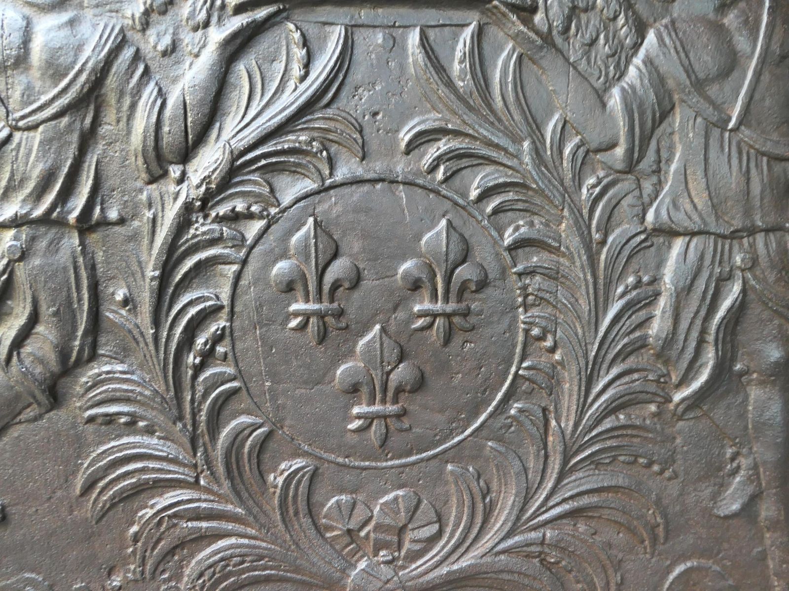 Antique French Louis XV Arms Of France Fireback / Backsplash, 18th Century photo vintage