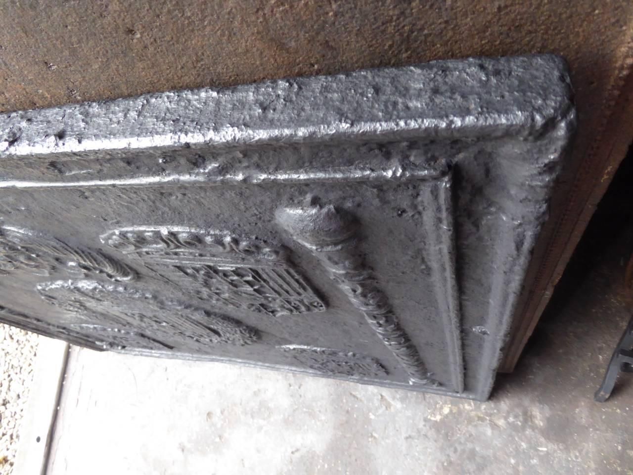 photo furniture 16th 17th Century French 'Arms Of Lorraine' Fireback / Backsplash