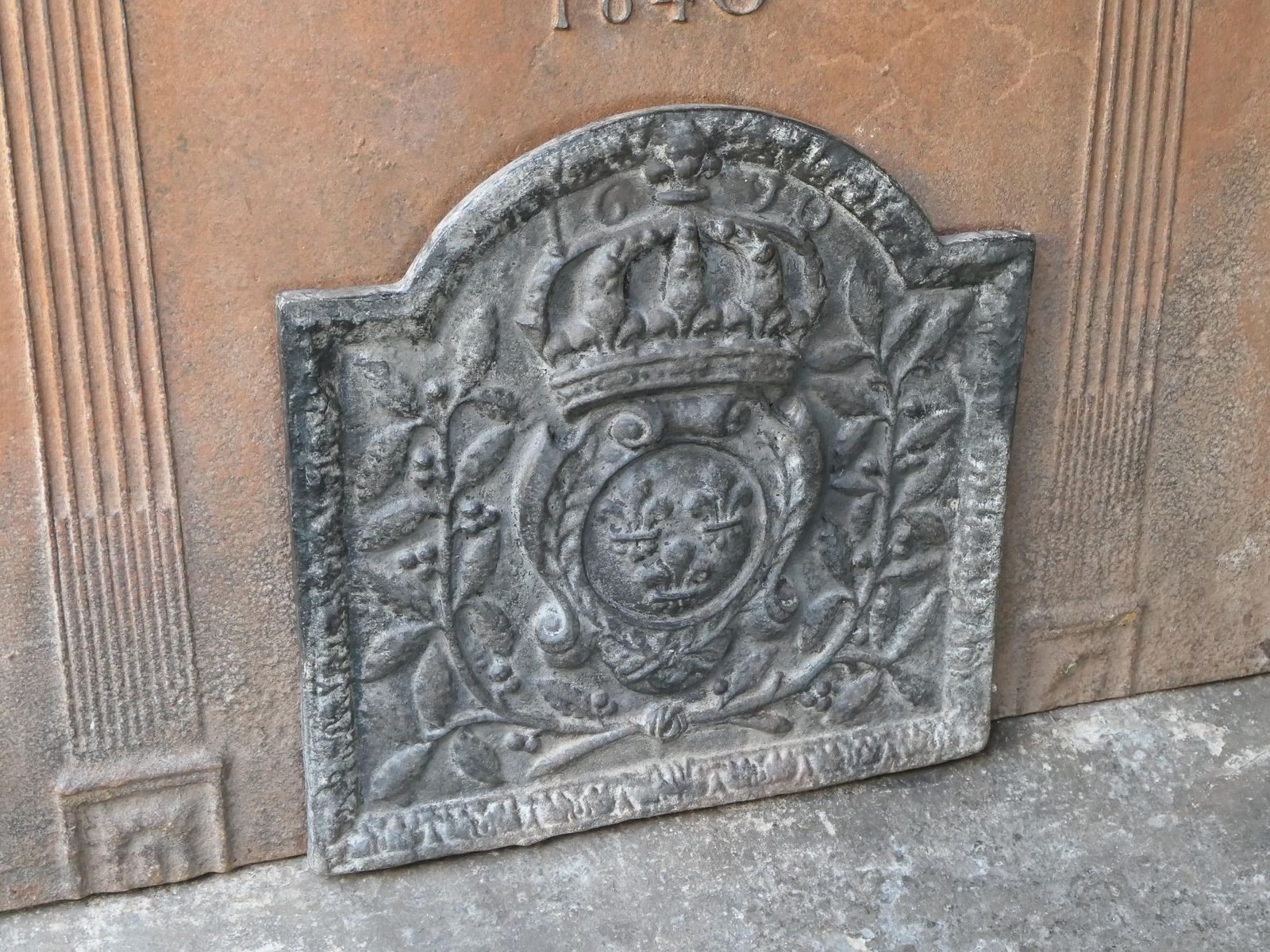 French Louis XIV Style 'Arms Of France' Fireback / Backsplash photo vintage