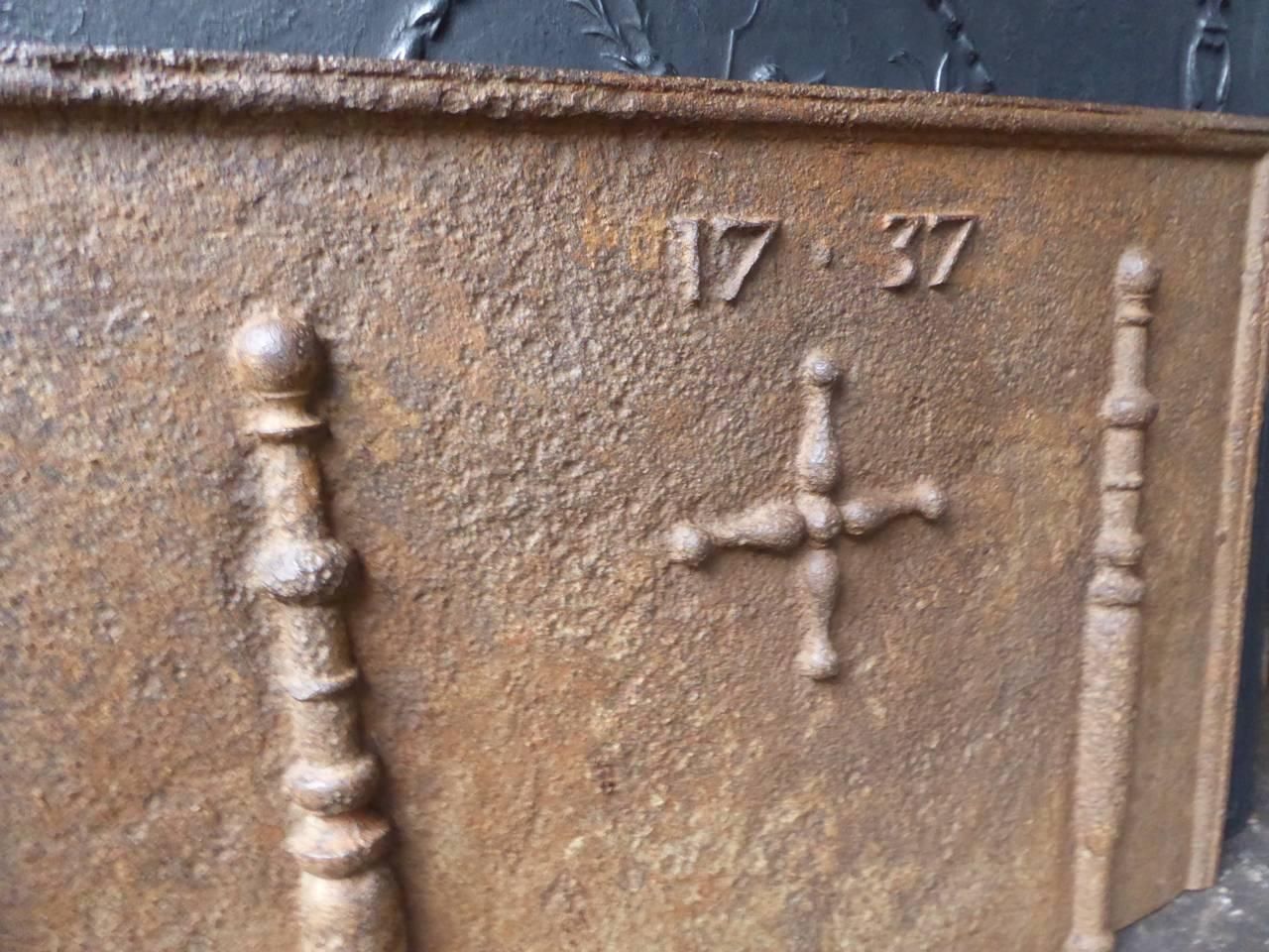 18th Century French 'Pillars Of Hercules' Fireback / Backsplash photo Home Fixtures