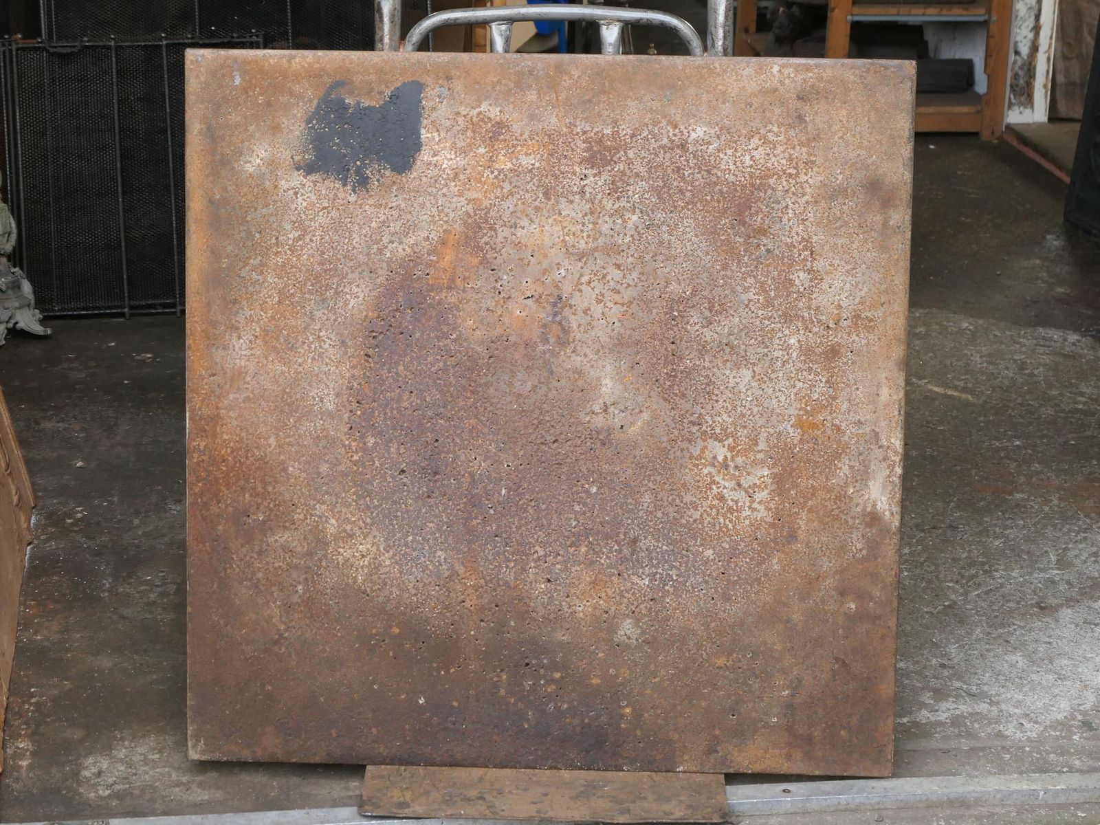 photo vinterior Antique French 'Neptune' Fireback / Backsplash, 19th Century