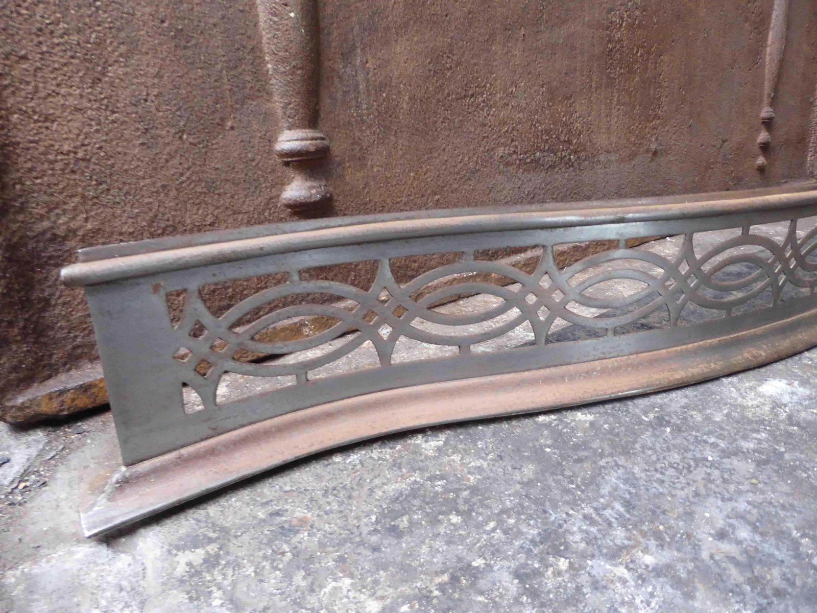 19th Century Victorian Period Fireplace Fender Or Fire Fender photo 337.0