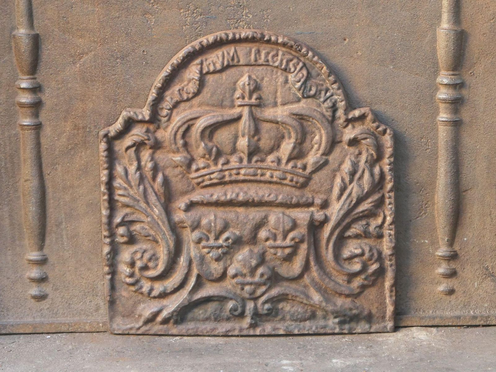 French Napoleon III Style 'Arms Of France' Fireback / Backsplash, 20th Century photo Home Fixtures