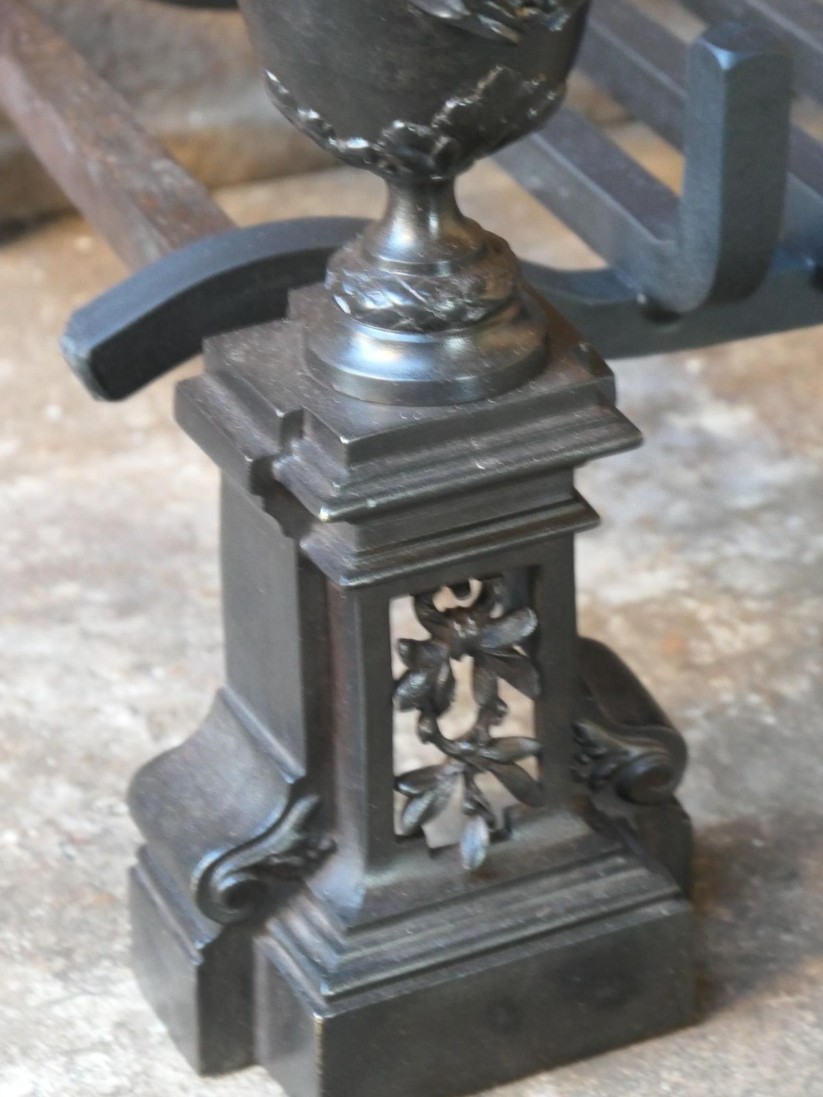 photo buy 18th 19th Century French Neoclassical Fireplace Grate Or Fire Grate