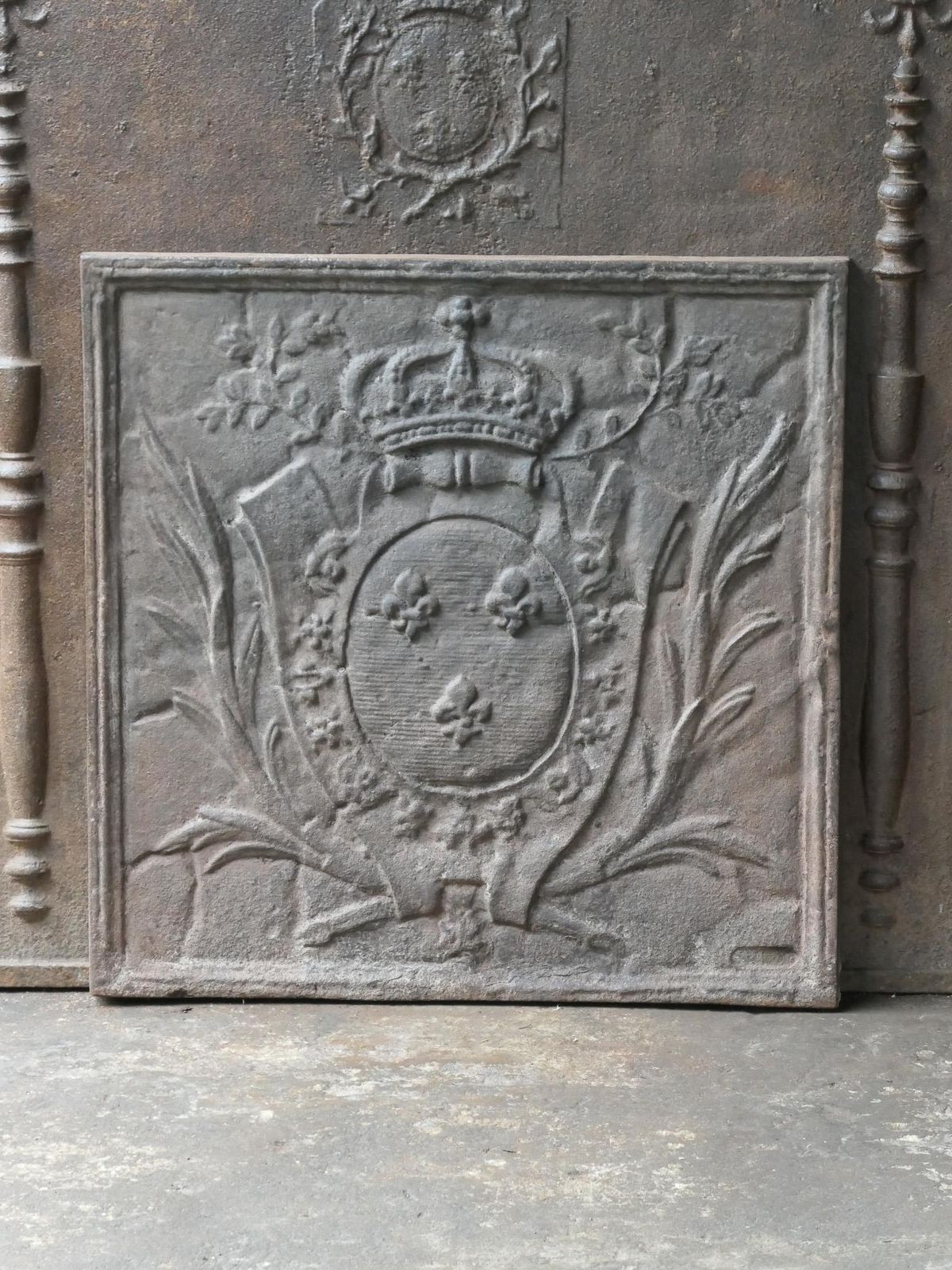 French Louis XV Style 'Arms Of France' Fireback / Backsplash photo 576.0
