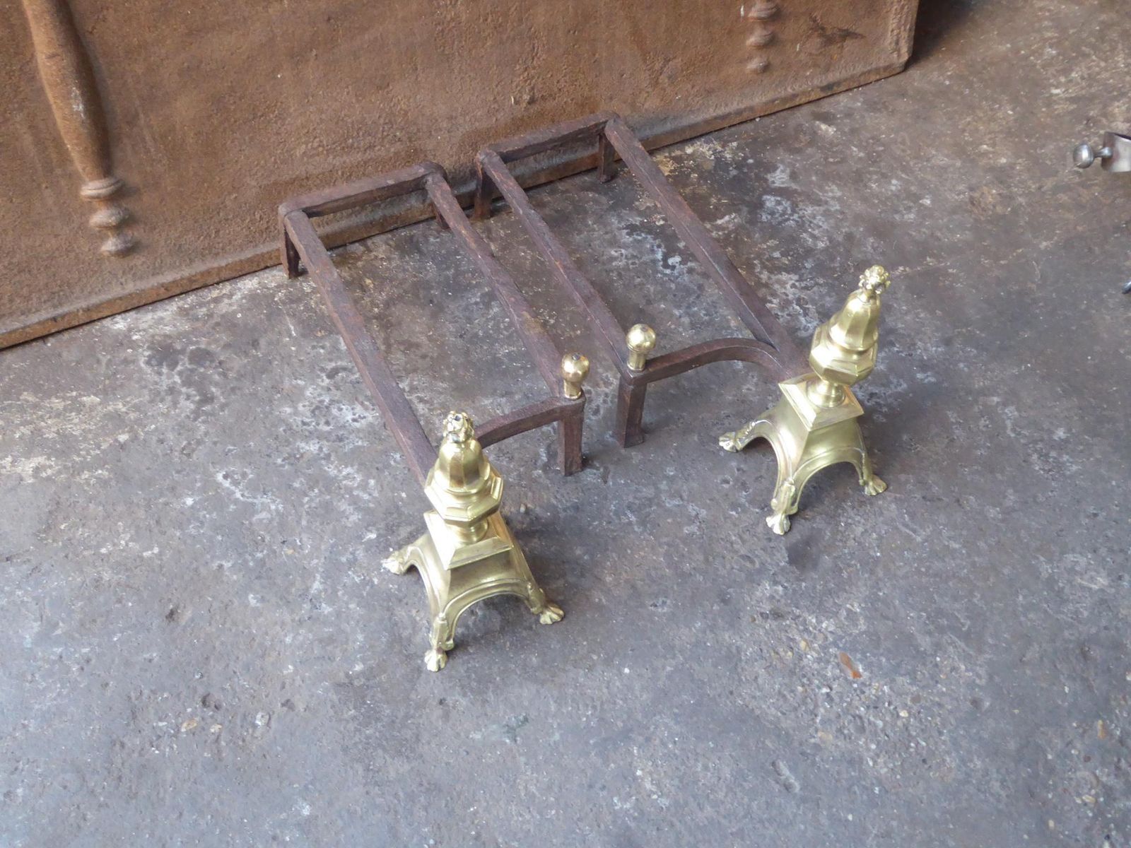 Antique French Louis XV Fire Grate, Fireplace Grate, 18th Century photo vinterior