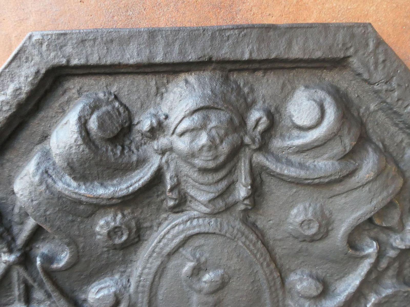 Heavy French Victorian Style Arms Of France Fireback / Backsplash, 20th Century photo buy