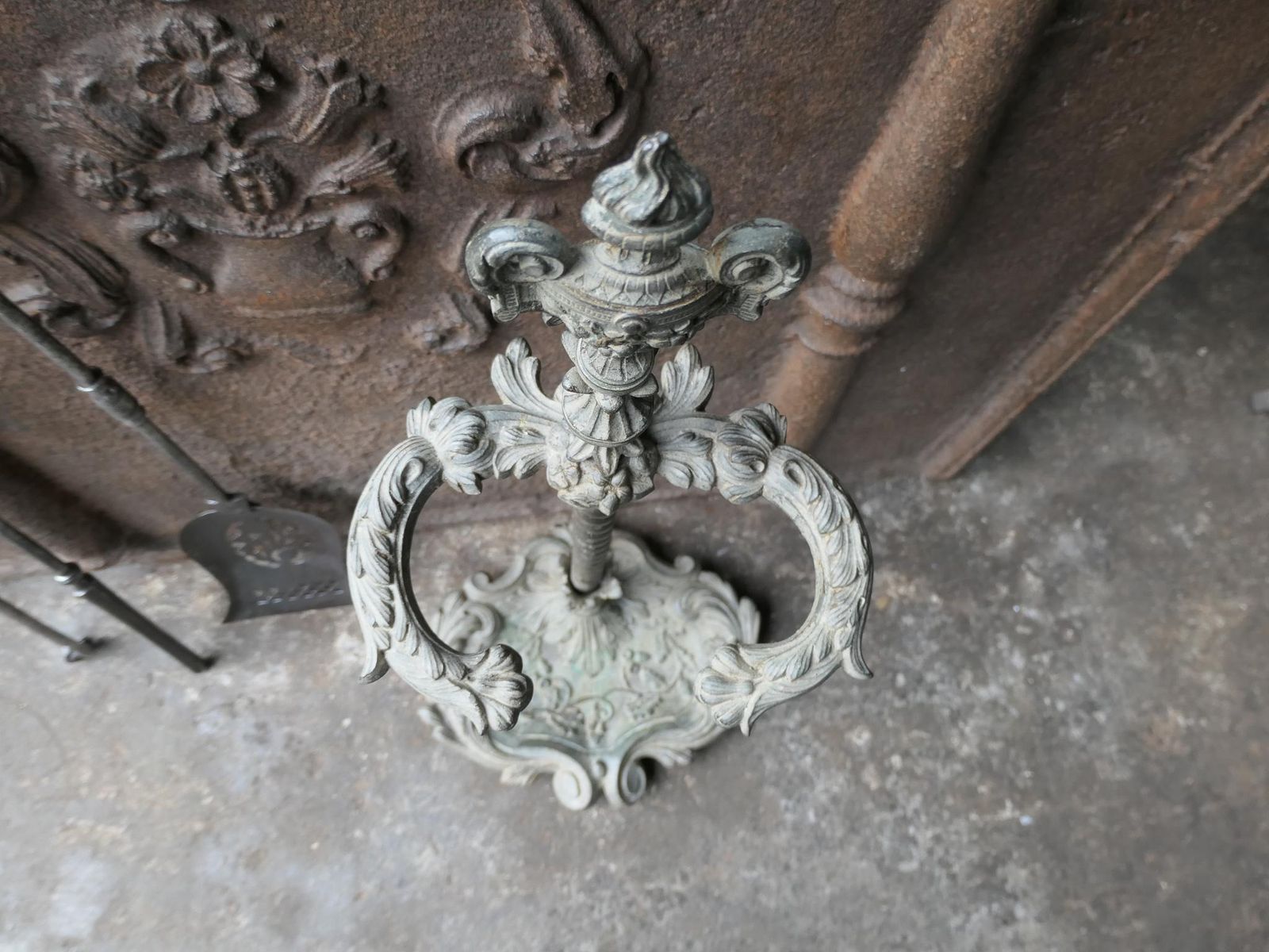 photo vinterior Large 18th 19th C. English Polished Steel Georgian Fireside Companion Set
