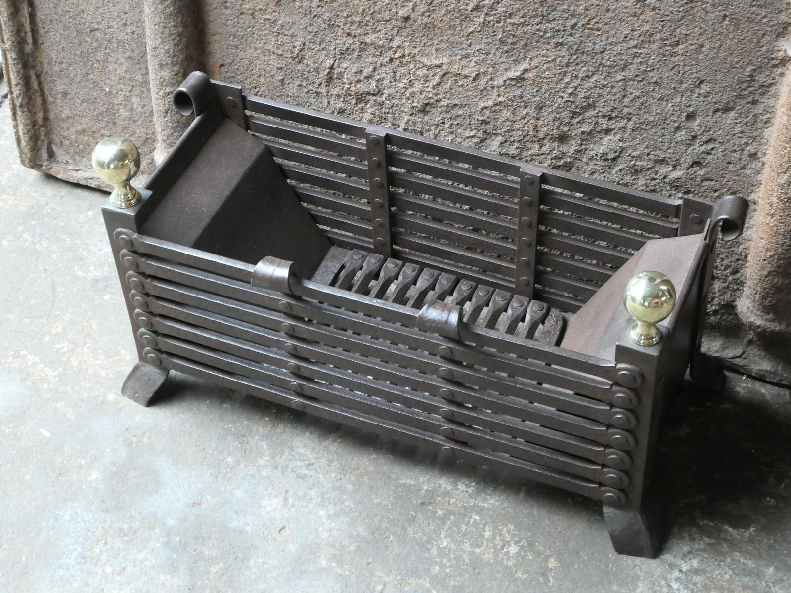 19th Century English Victorian Fireplace Grate Or Fire Basket photo buy