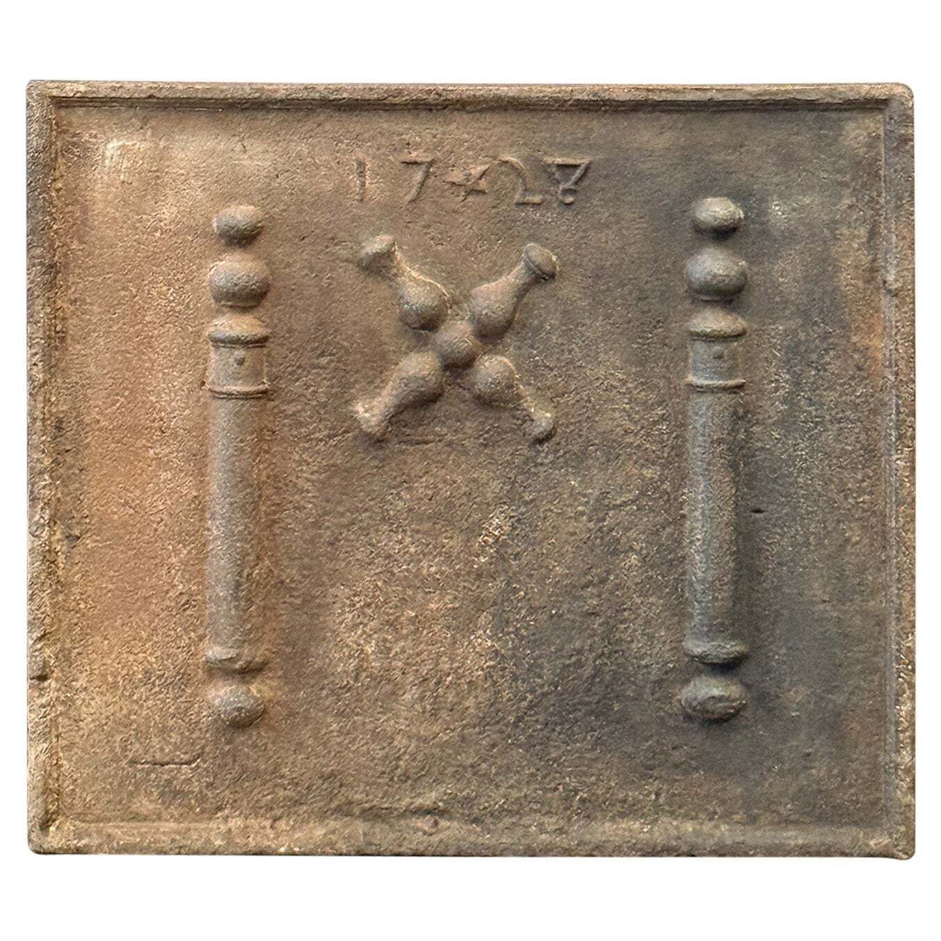 18th Century Louis XIV 'Pillars With Saint Andrew's Cross' Fireback / Backsplash
