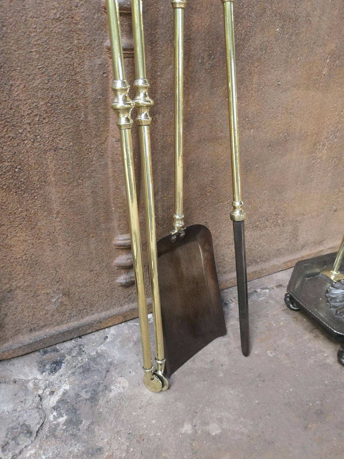 photo vinterior English Victorian Fireplace Tools Or Companion Set, 19th Century