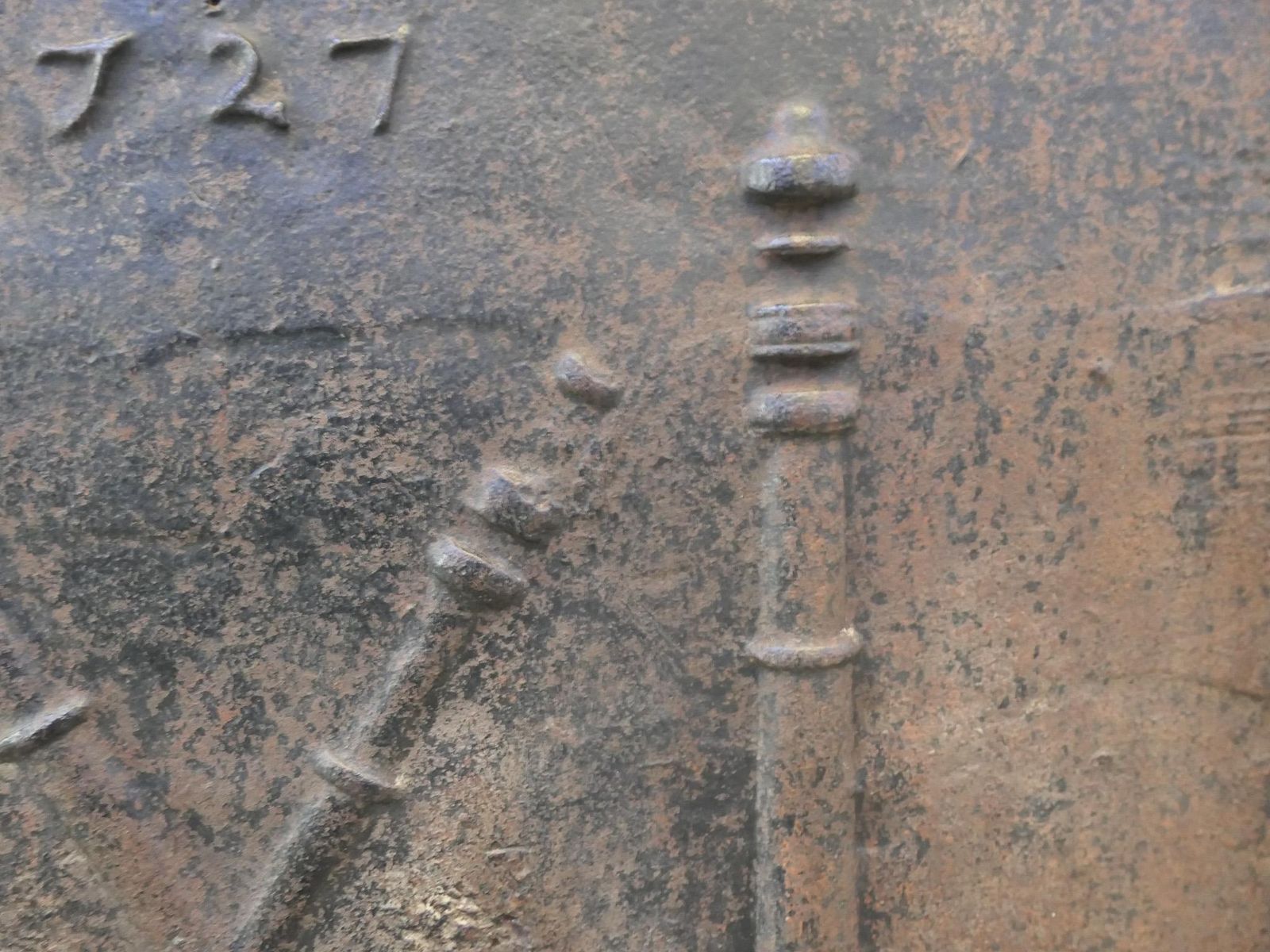 Louis XIV Period 'Pillars With Saint Andrew's Cross' Fireback / Backsplash photo 1002.0