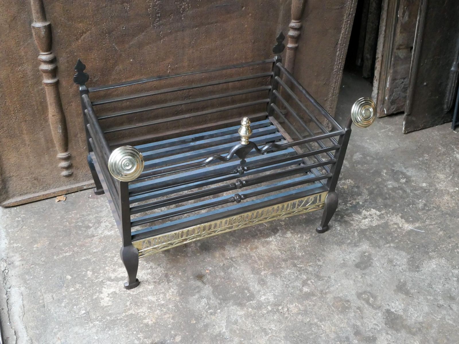Unique 18th Century Dutch Georgian Fireplace Grate Or Fire Grate photo vinterior