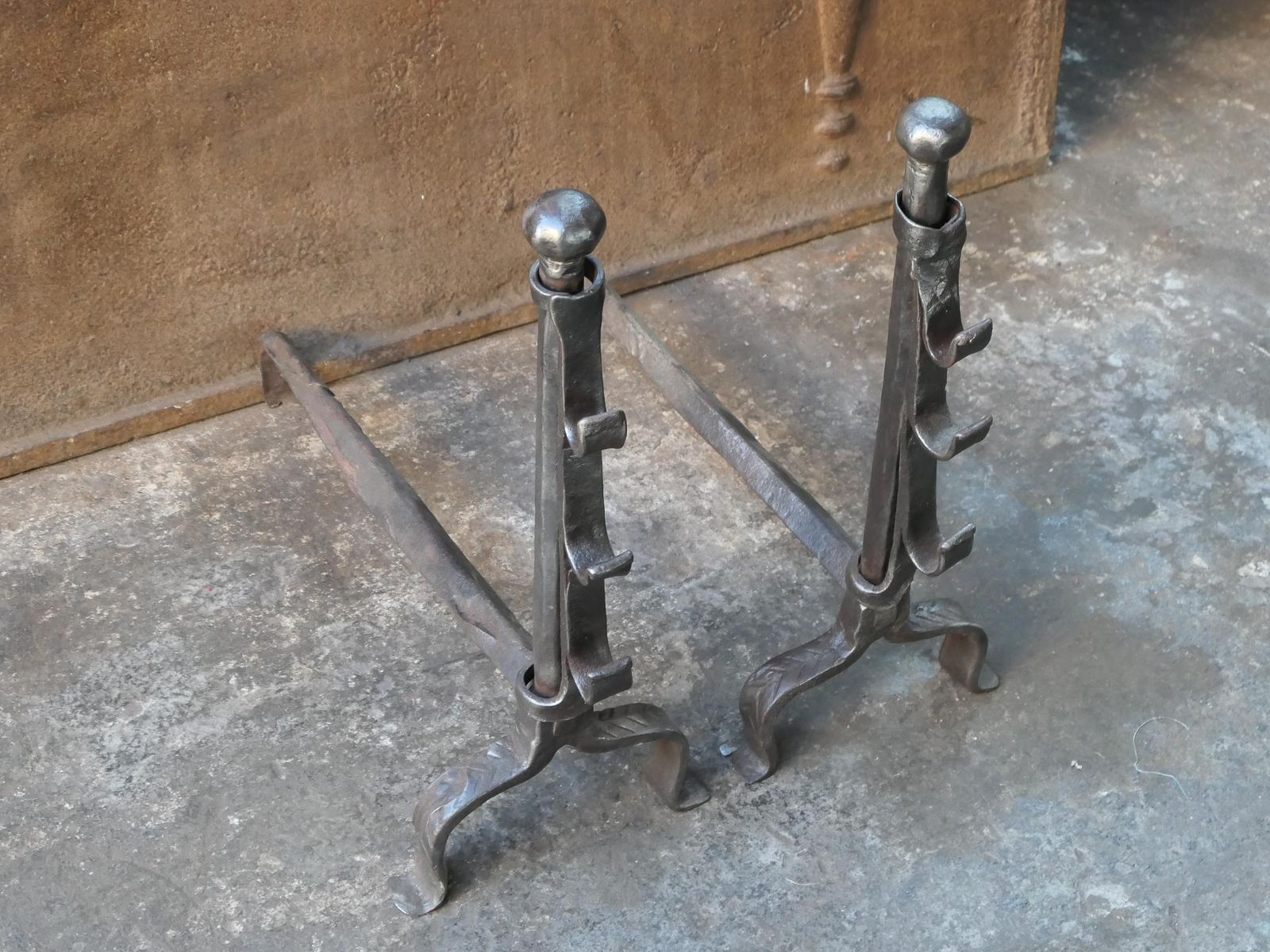 Antique French Gothic Andirons Or Firedogs, 17th Century photo vinterior