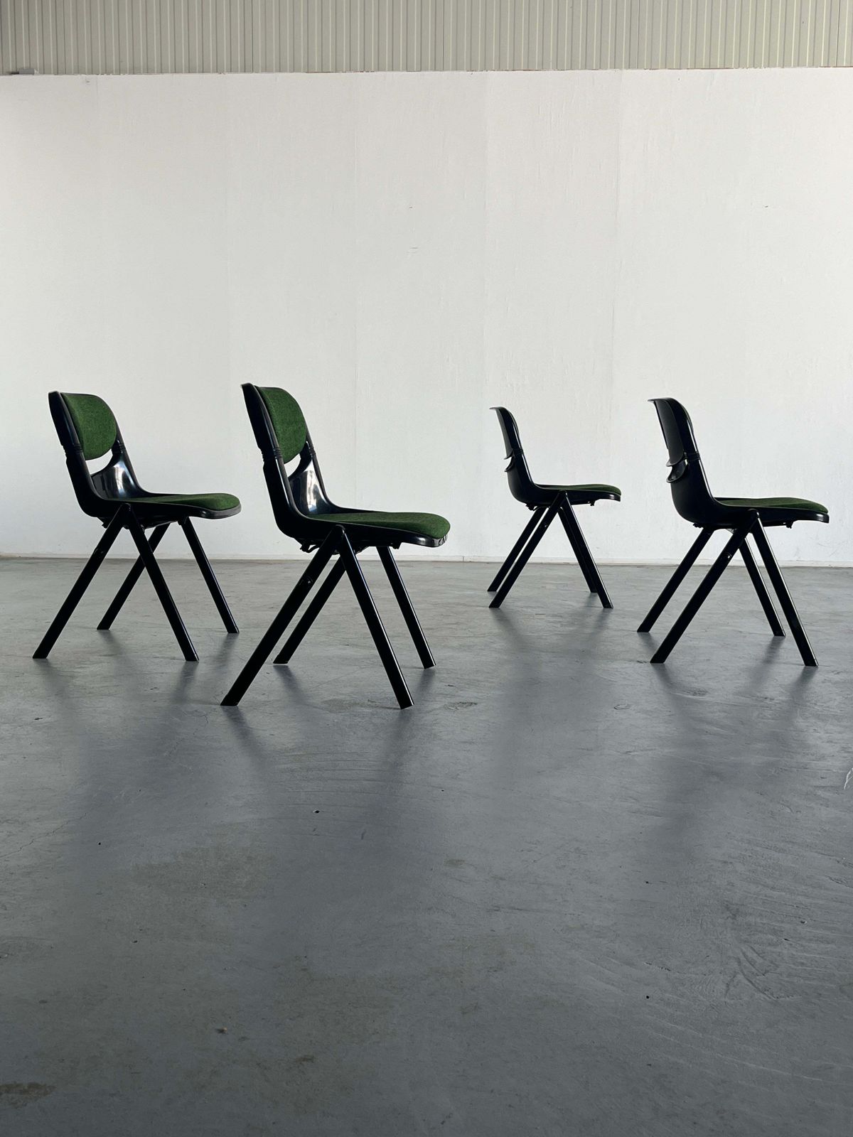 Set Of 4 Space Age Desk Chairs By Giancarlo Piretti And Emilio Ambasz For Dorsal photo vintage